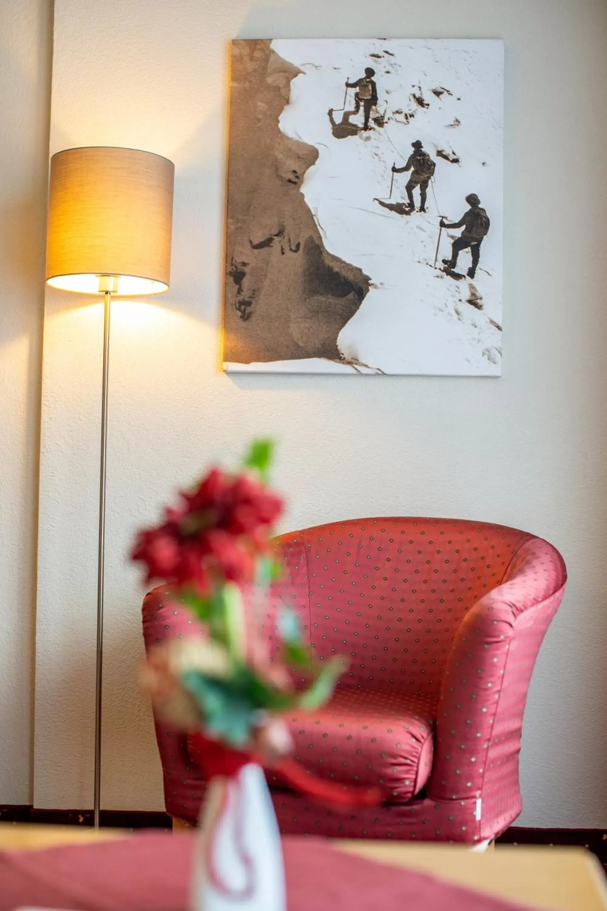 Photo of the whole room, Seating Area in Vötter's Hotel