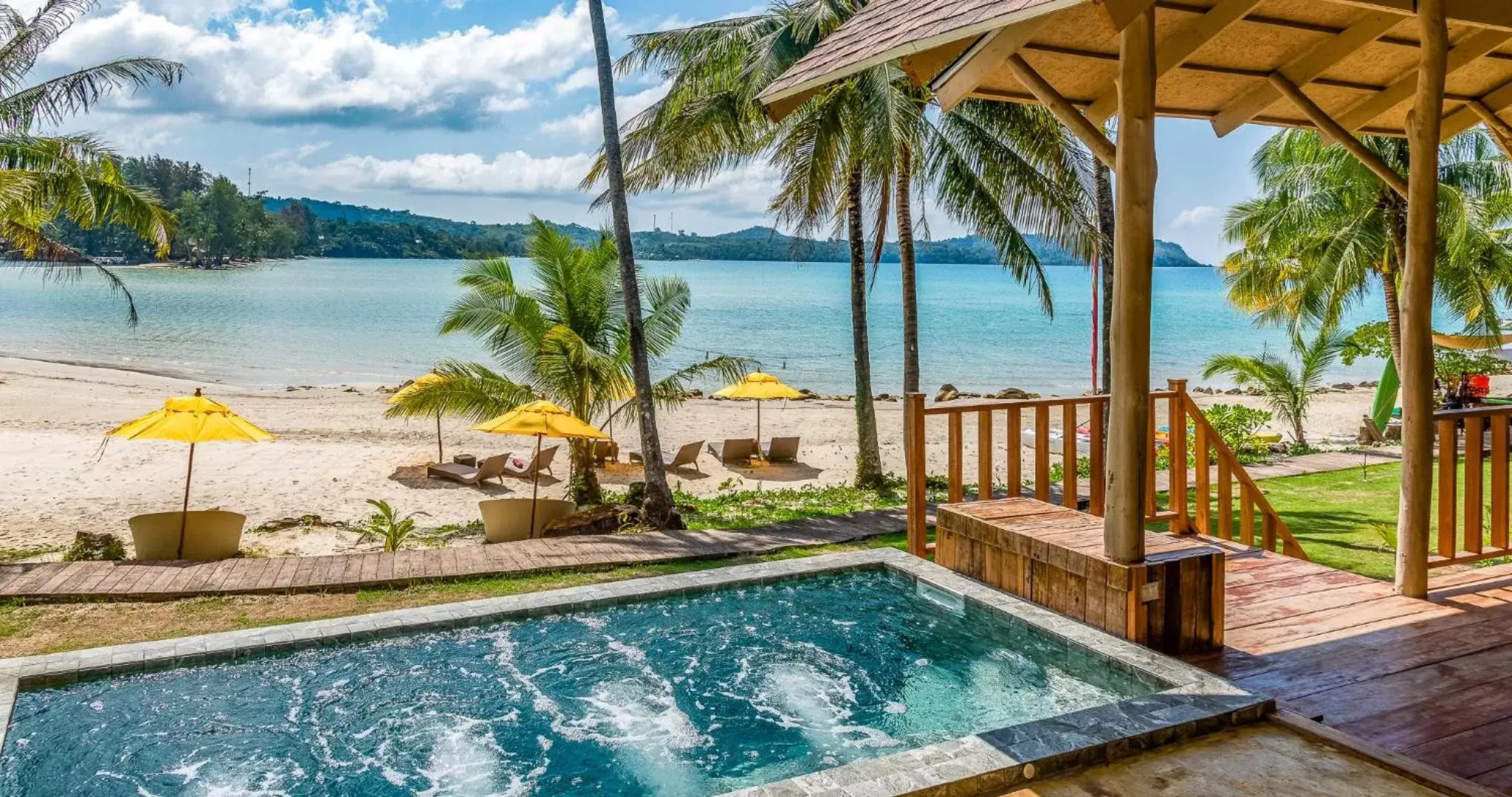 Swimming Pool in Tolani Resort Koh Kood