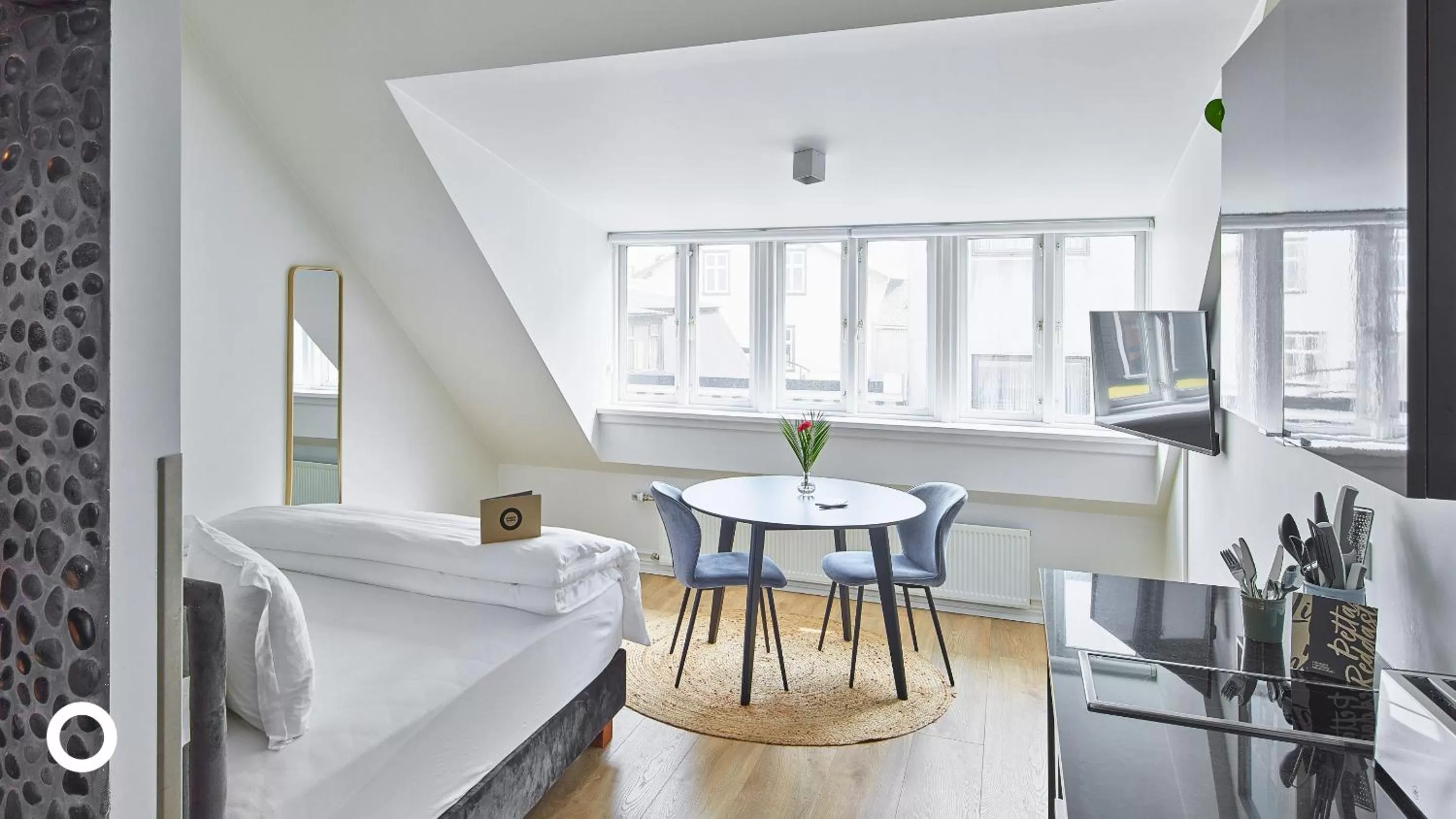 Living room, Bed in Thingholt Hotel Apartments from Center Hotels