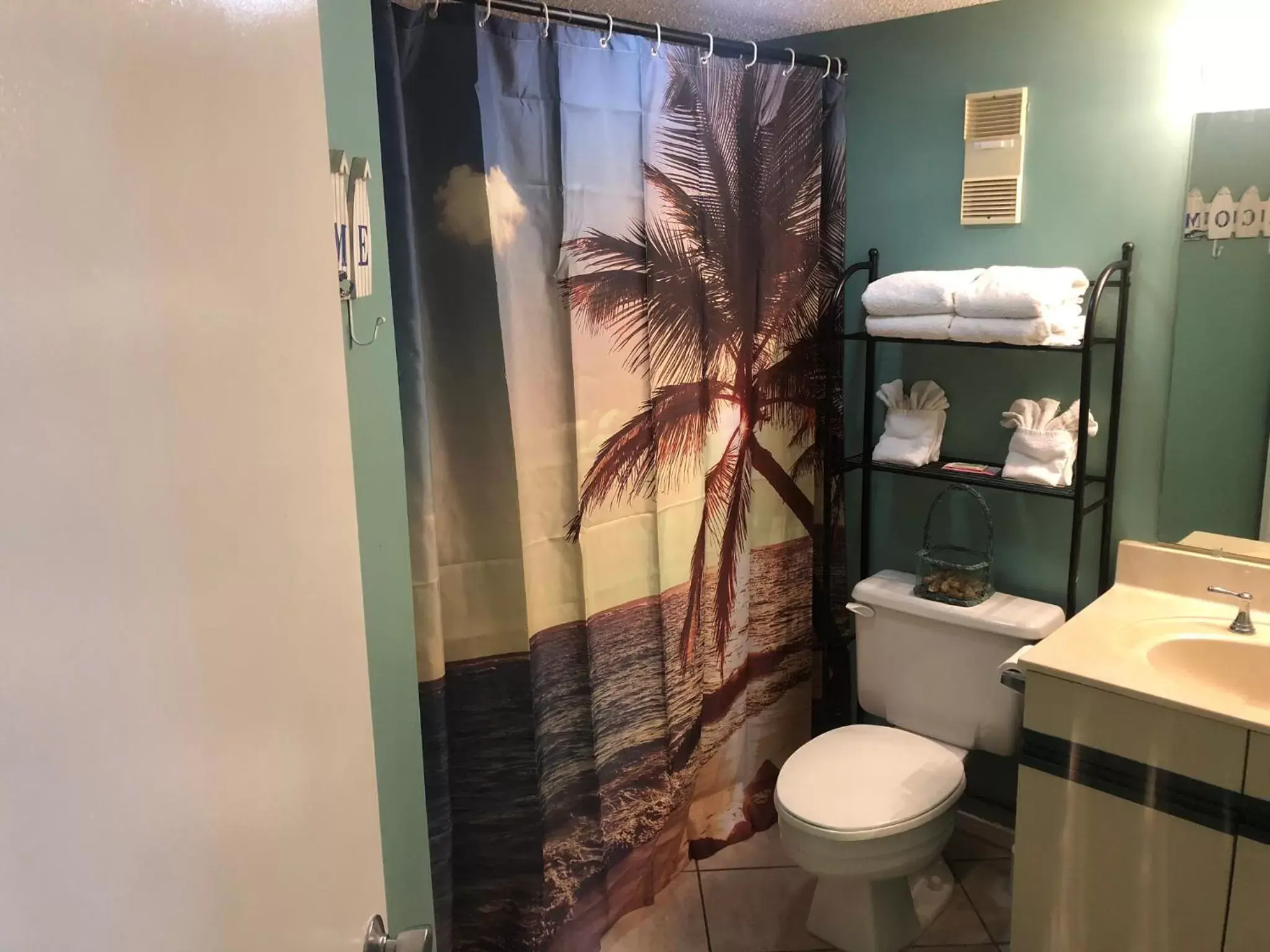 Bathroom in Gulf Shores Plantation