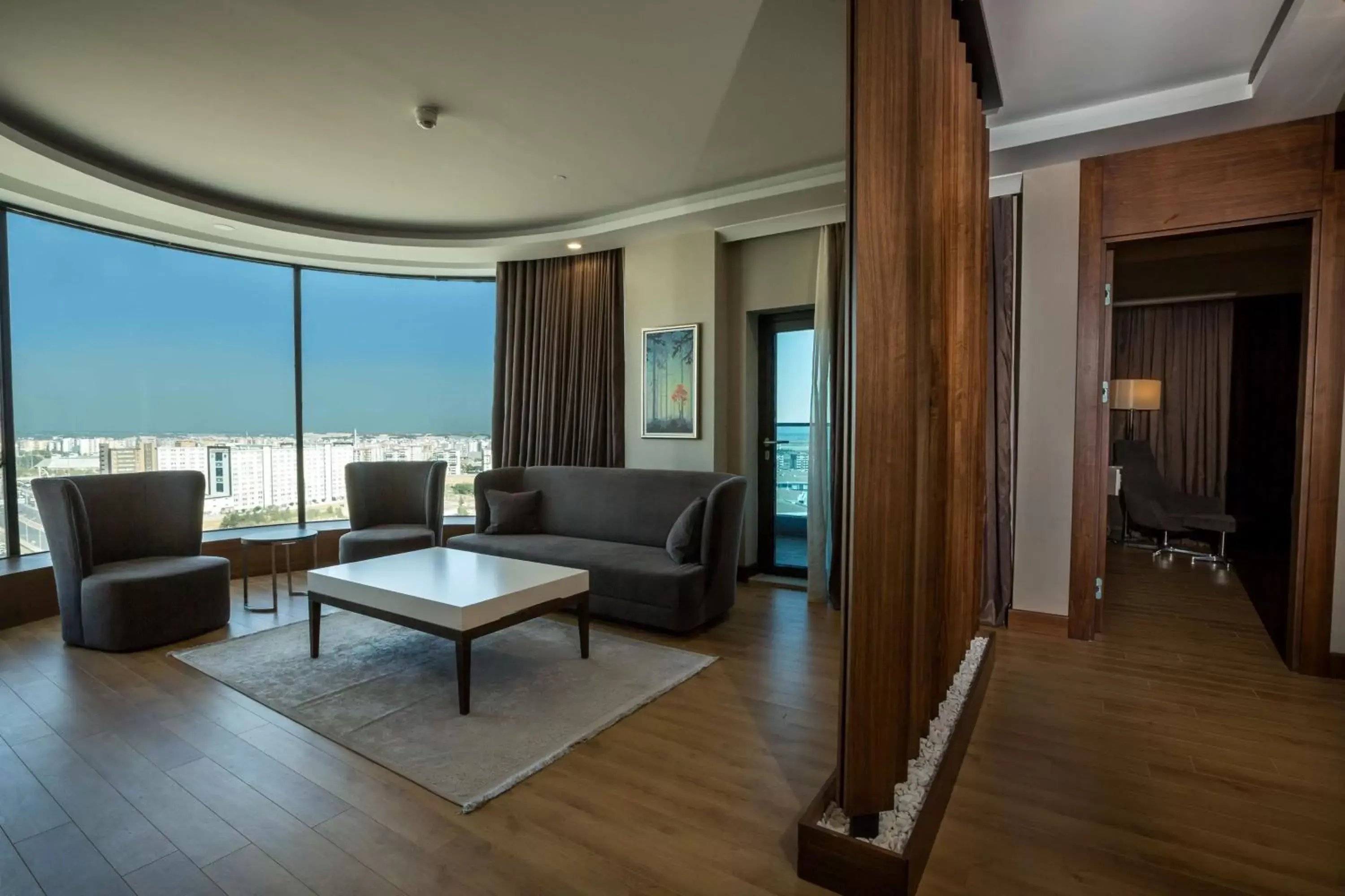 One-Bedroom Suite in Radisson Blu Hotel, Diyarbakir