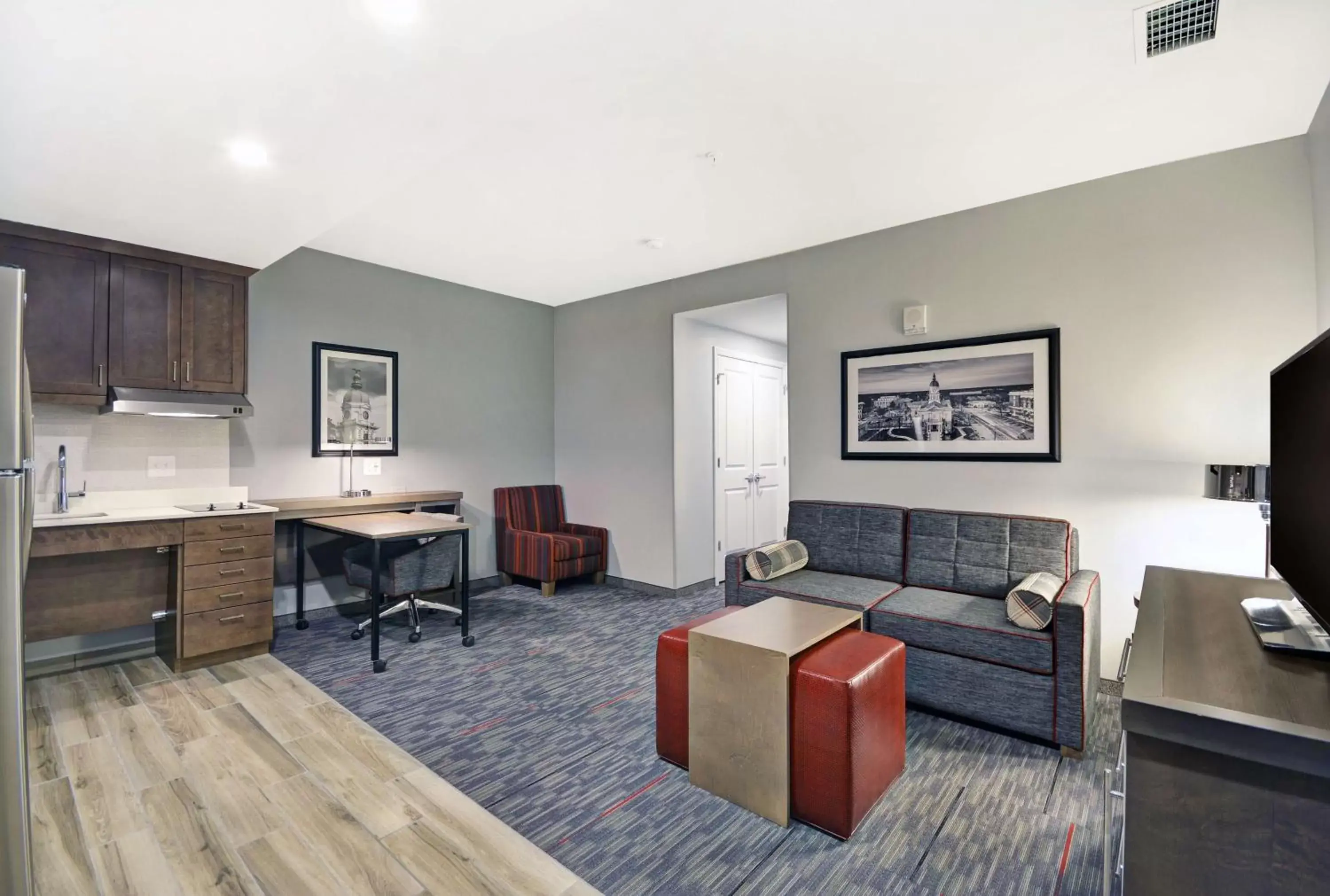 King Suite - Mobility Accessible/Non-Smoking in Homewood Suites by Hilton Athens Downtown University Area King Suite - Mobility Accessible/Non-Smoking in Homewood Suites by Hilton Athens Downtown University Area