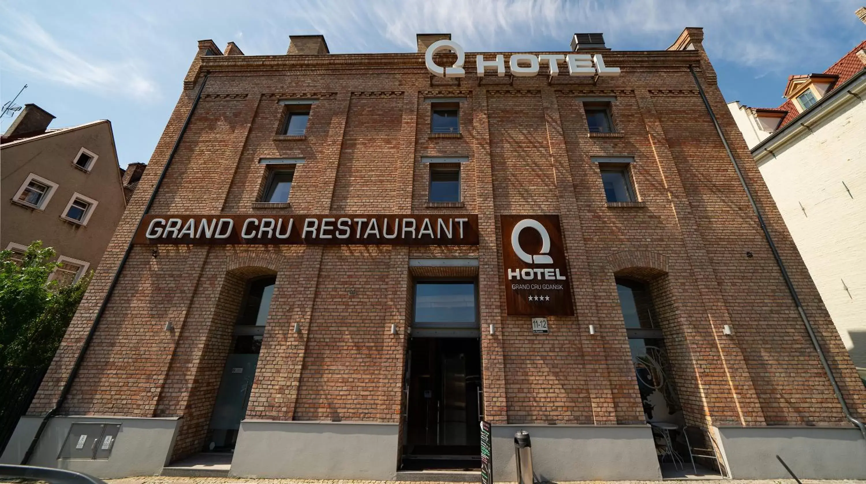 Facade/entrance, Property Building in Q Hotel Grand Cru Gdańsk