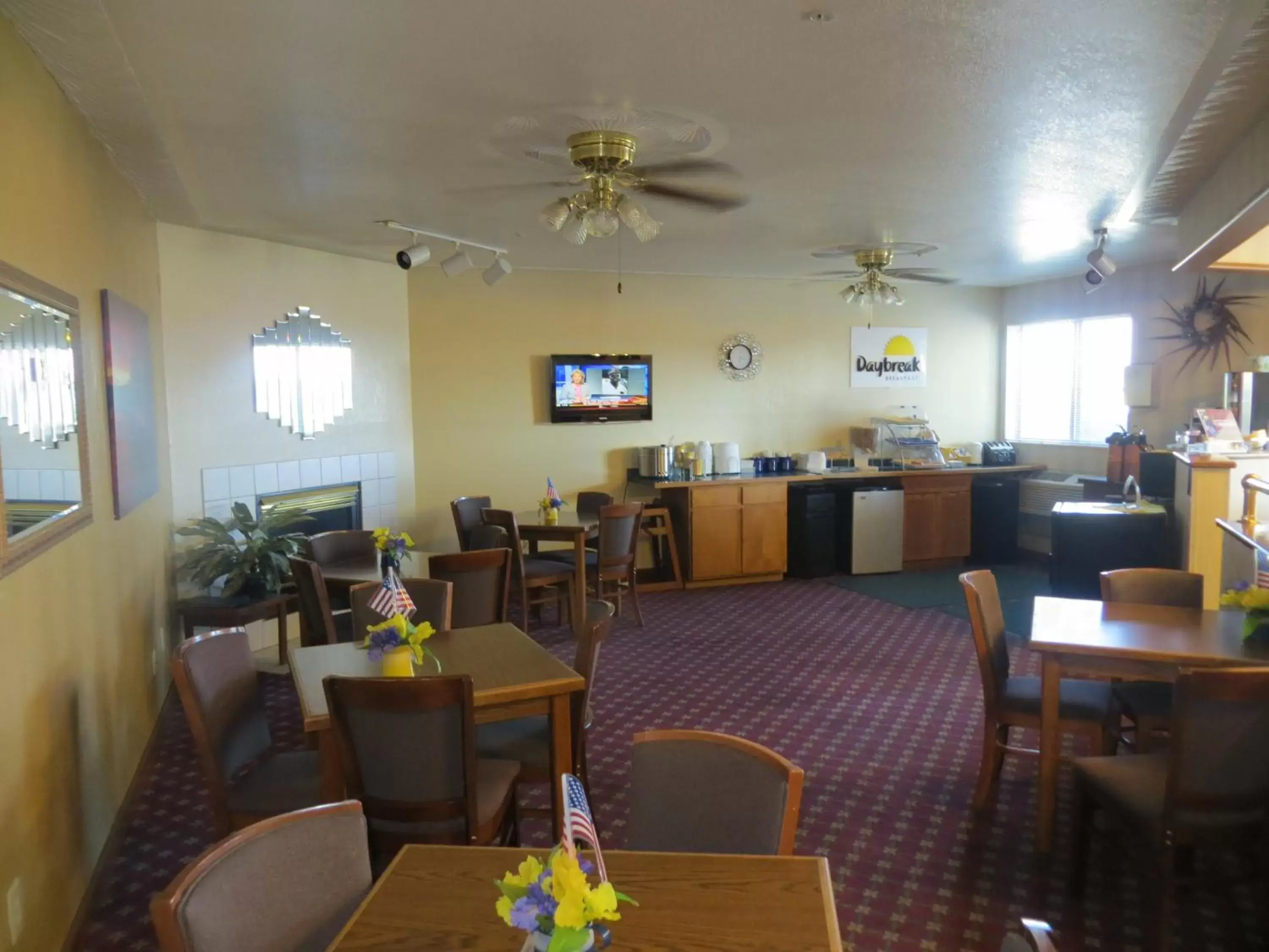 Restaurant/Places to Eat in Econo Lodge Oacoma
