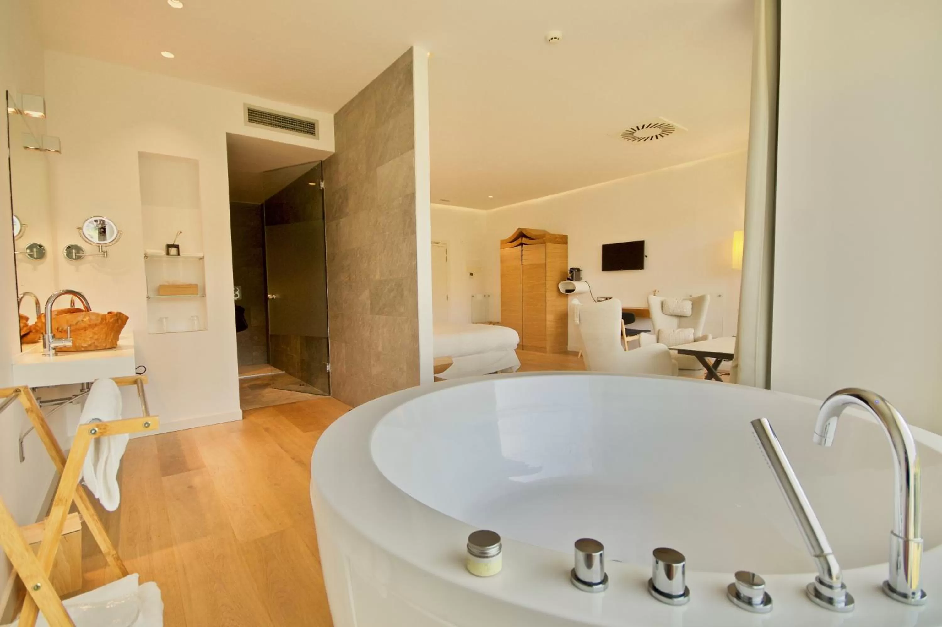 Bathroom in Arantza Hotela- Adults Only