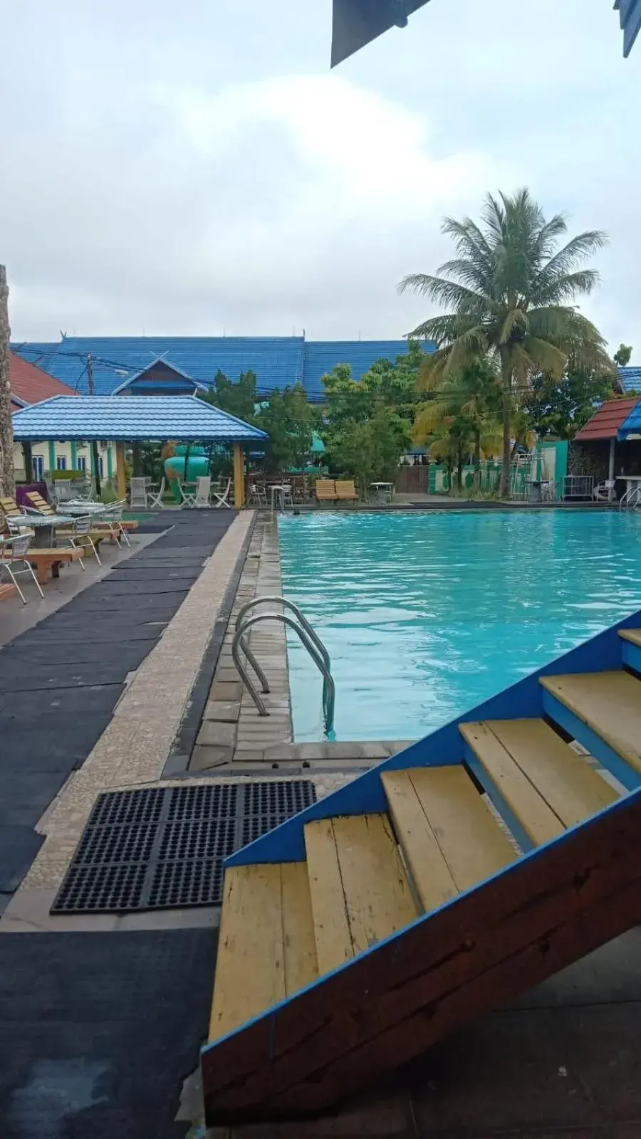 Swimming Pool in Capital O 91806 Hotel Batu Suli