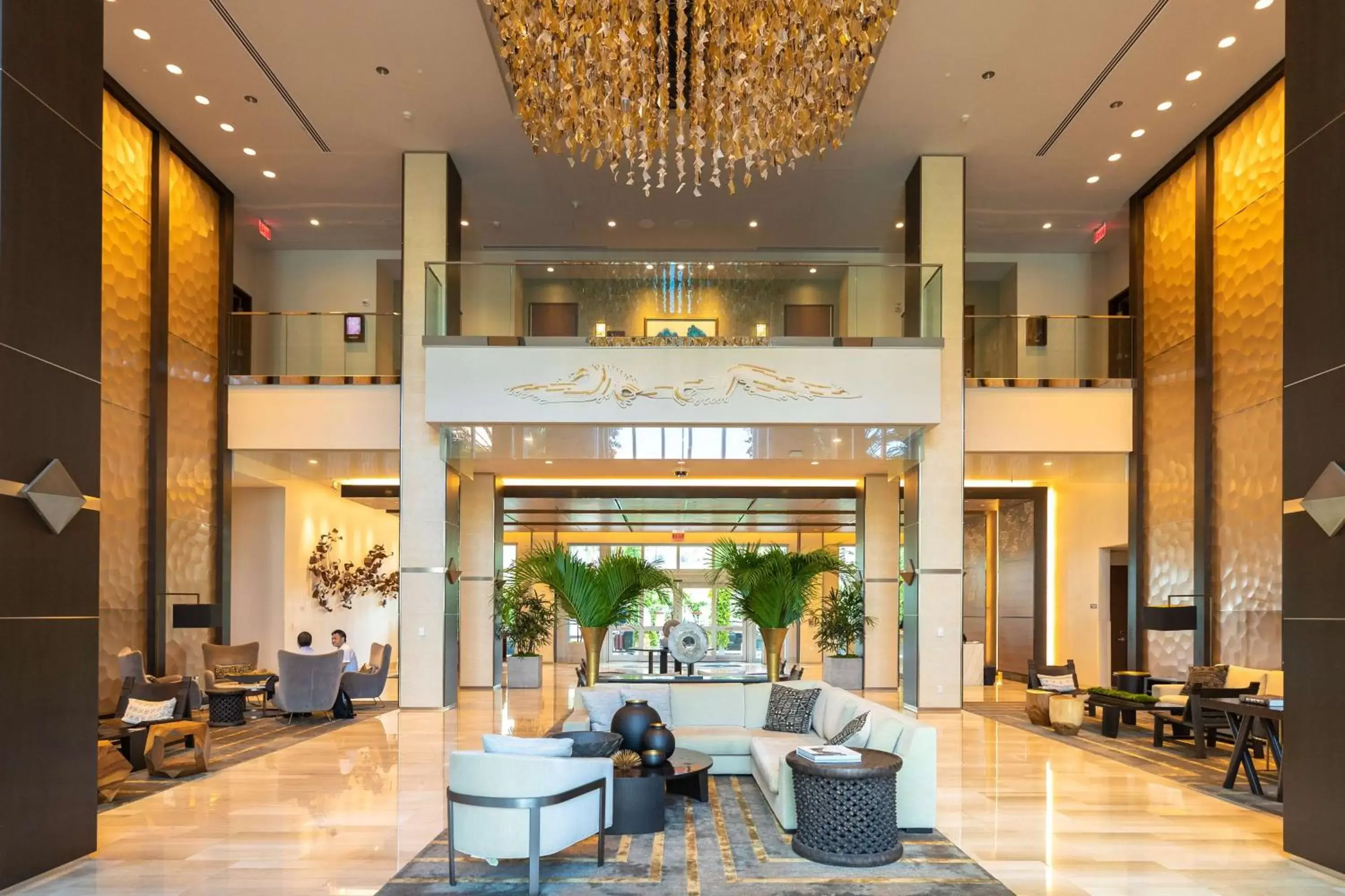 Lobby or reception in Hilton West Palm Beach