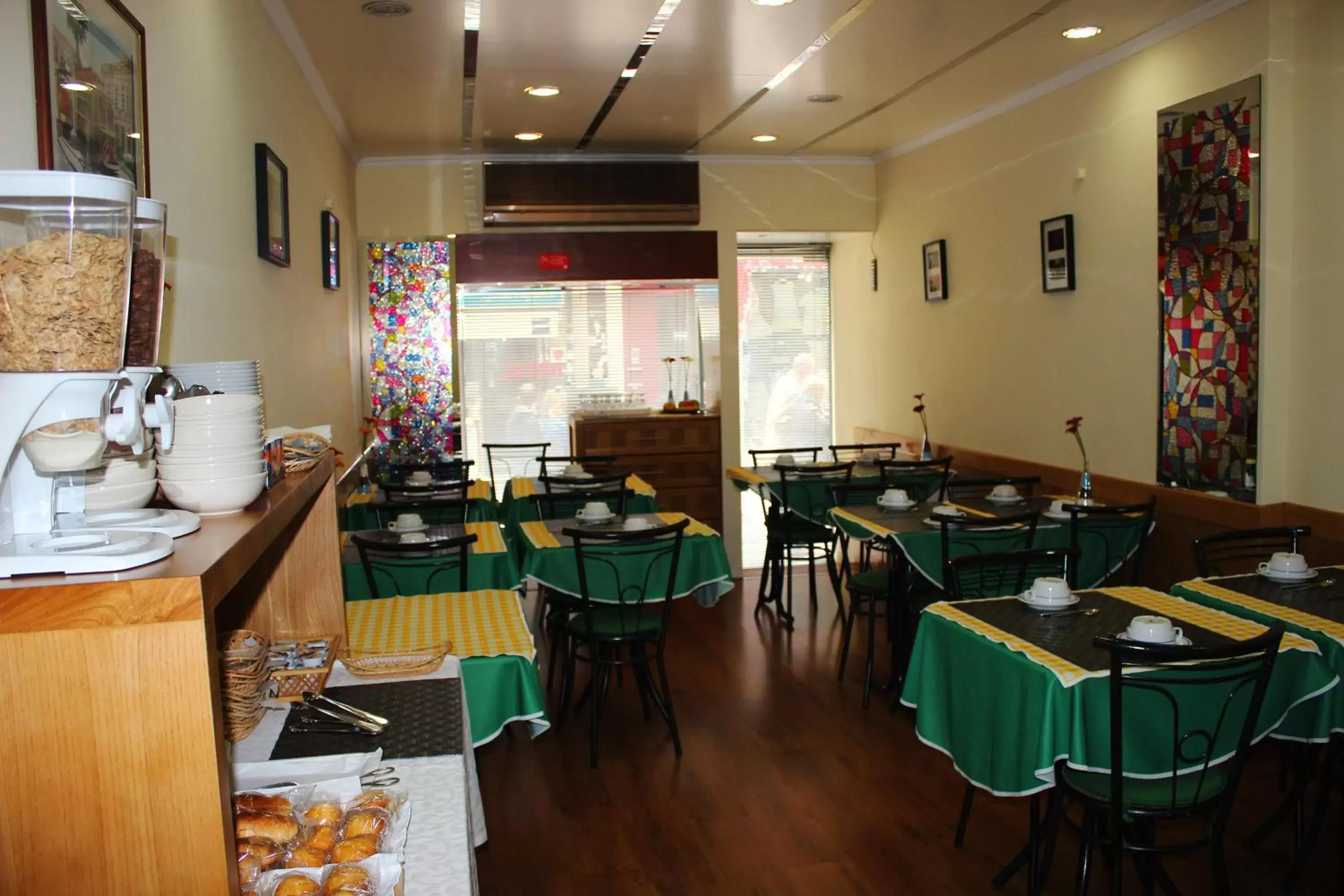 Dining area, Restaurant/Places to Eat in Hotel Estoril Porto