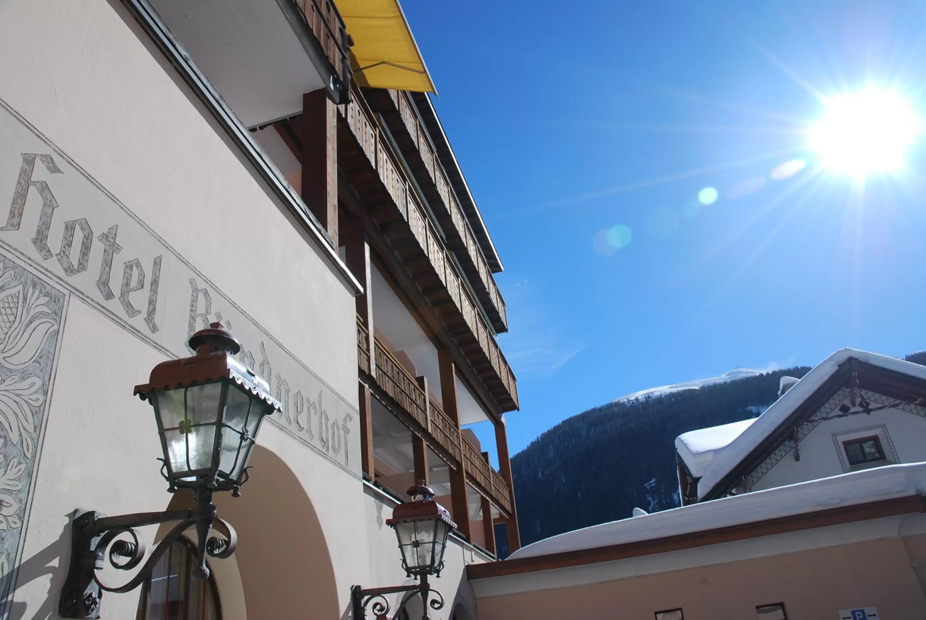 Facade/entrance in Hotel Bündnerhof