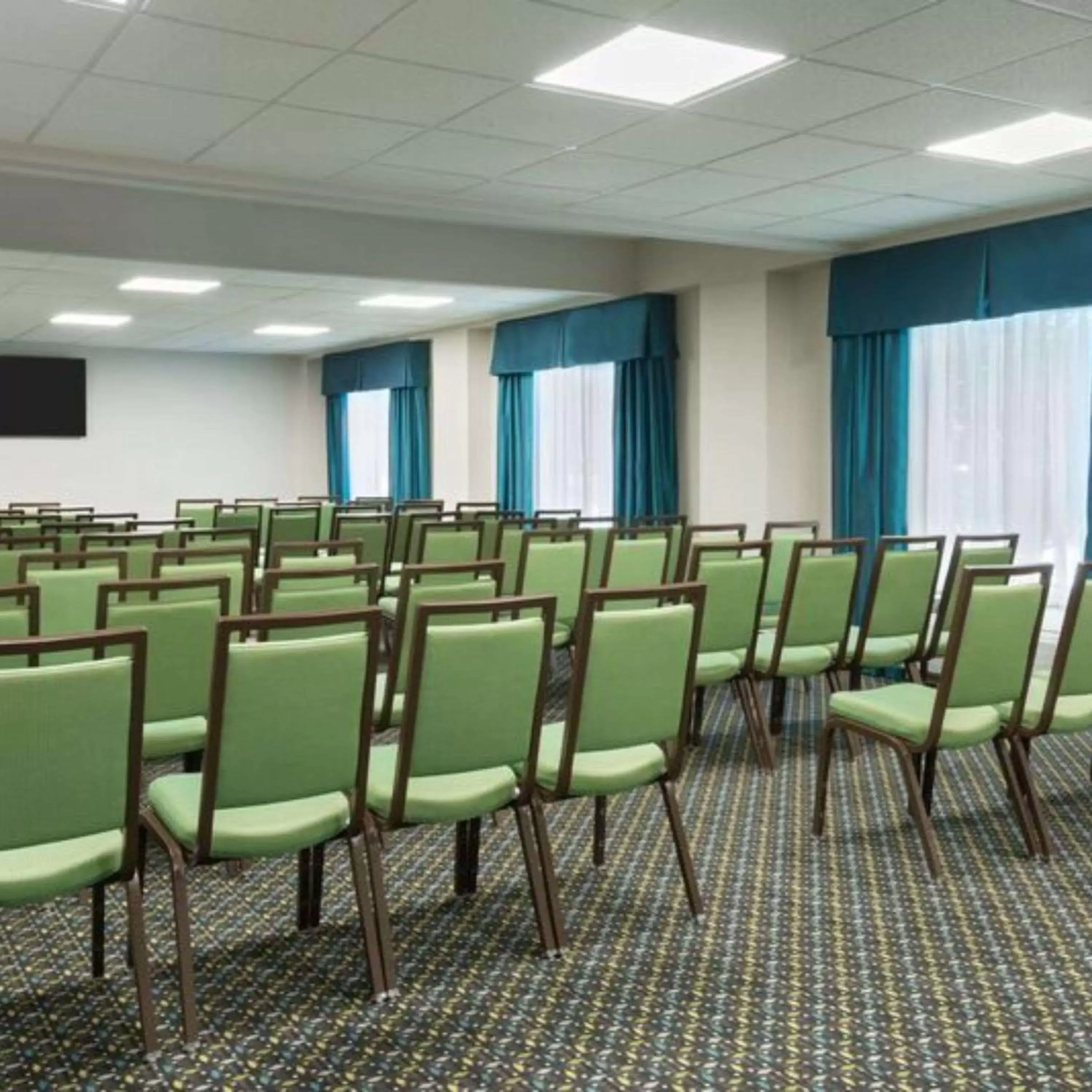 Meeting/conference room in Hampton Inn Atlanta Perimeter Center