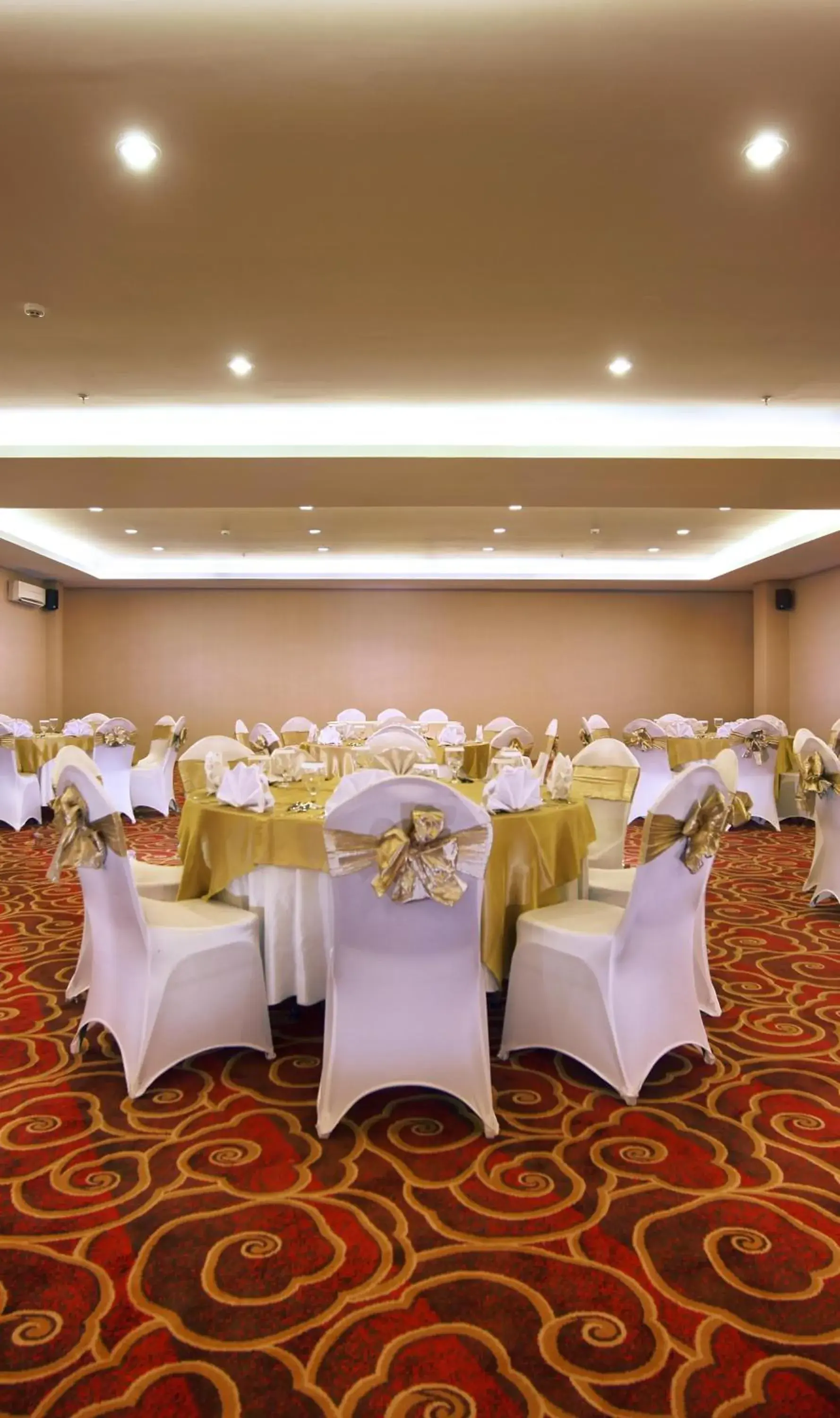 Business facilities, Banquet Facilities in Hotel Neo Candi Semarang