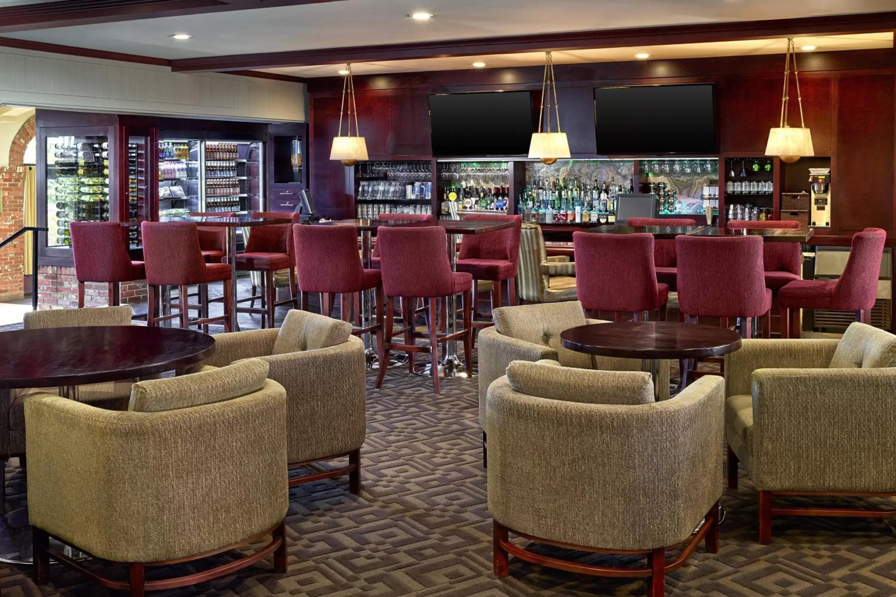 Lounge or bar, Lounge/Bar in Red Deer Resort & Casino