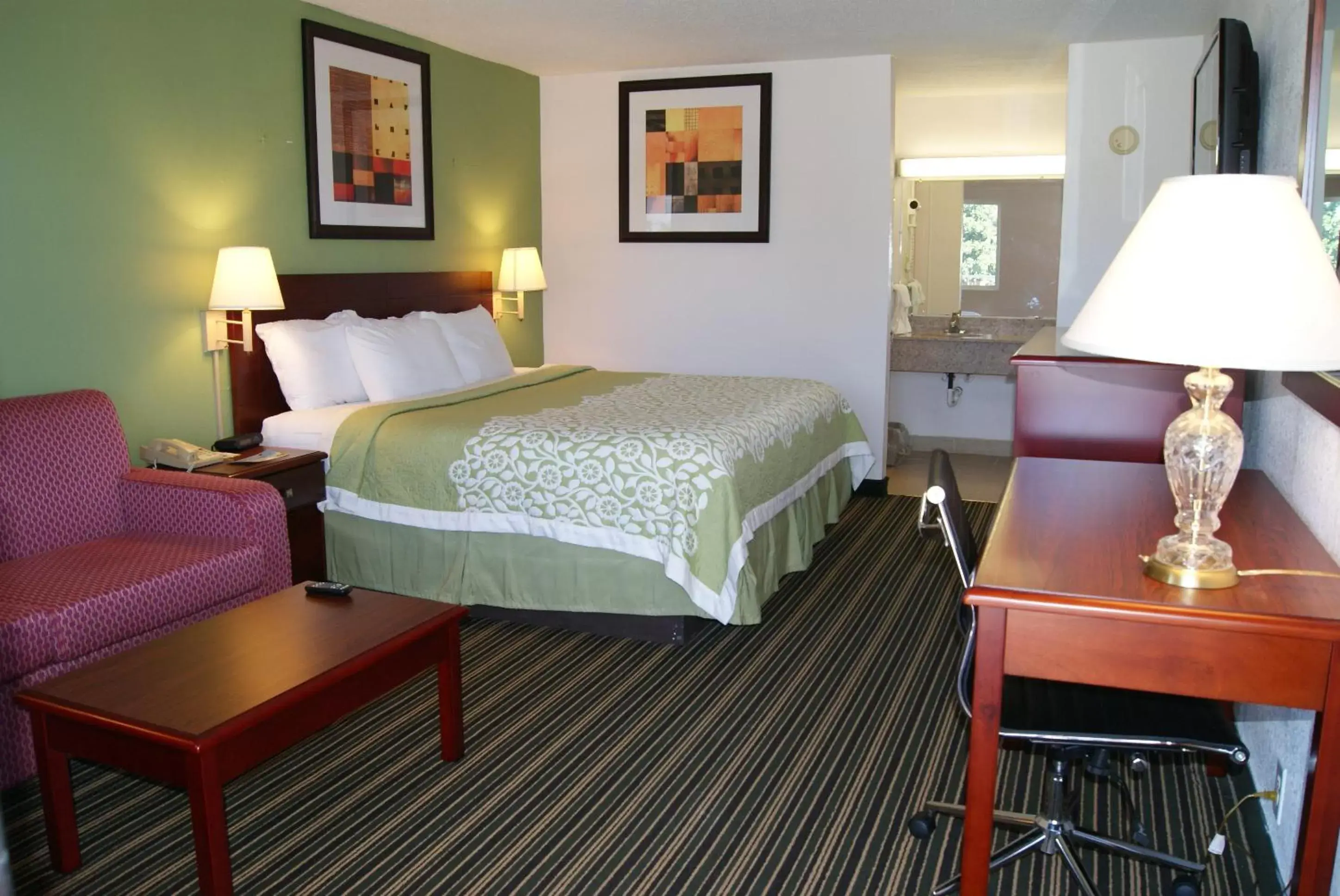 Bedroom, Bed in Days Inn by Wyndham Shelby