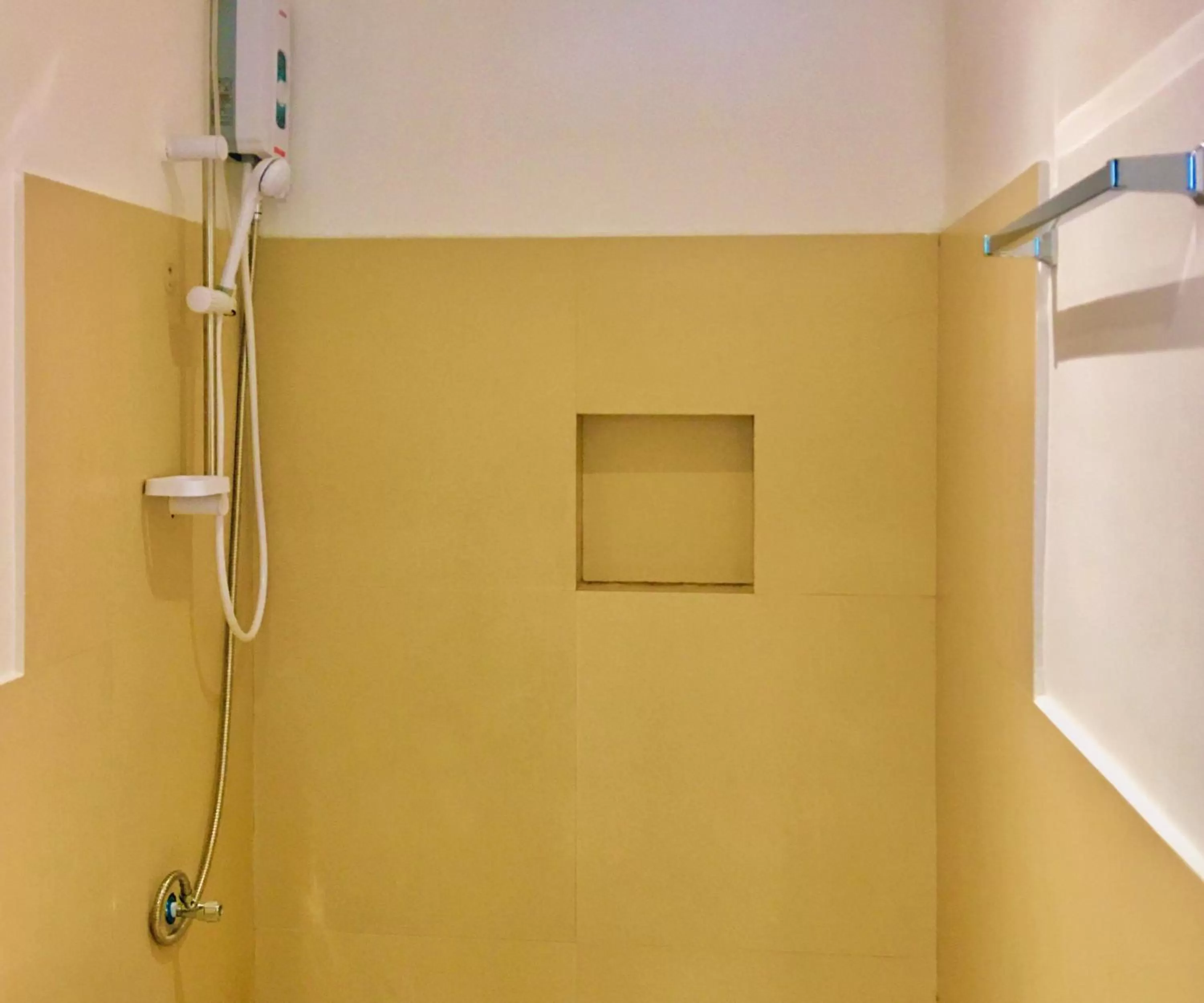 Bathroom in Palmera El Nido Inn