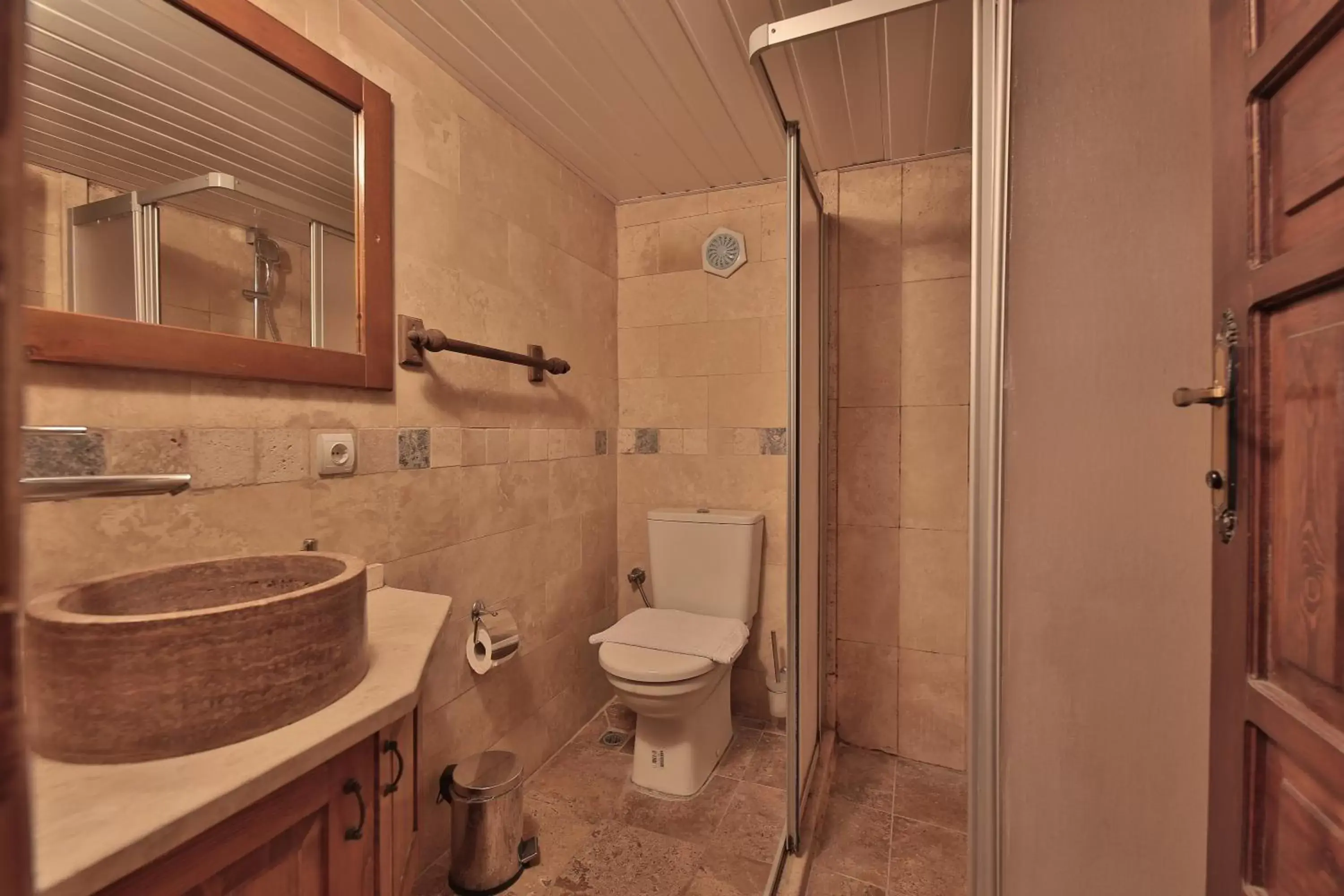 Shower, Bathroom in Local Cave House Hotel