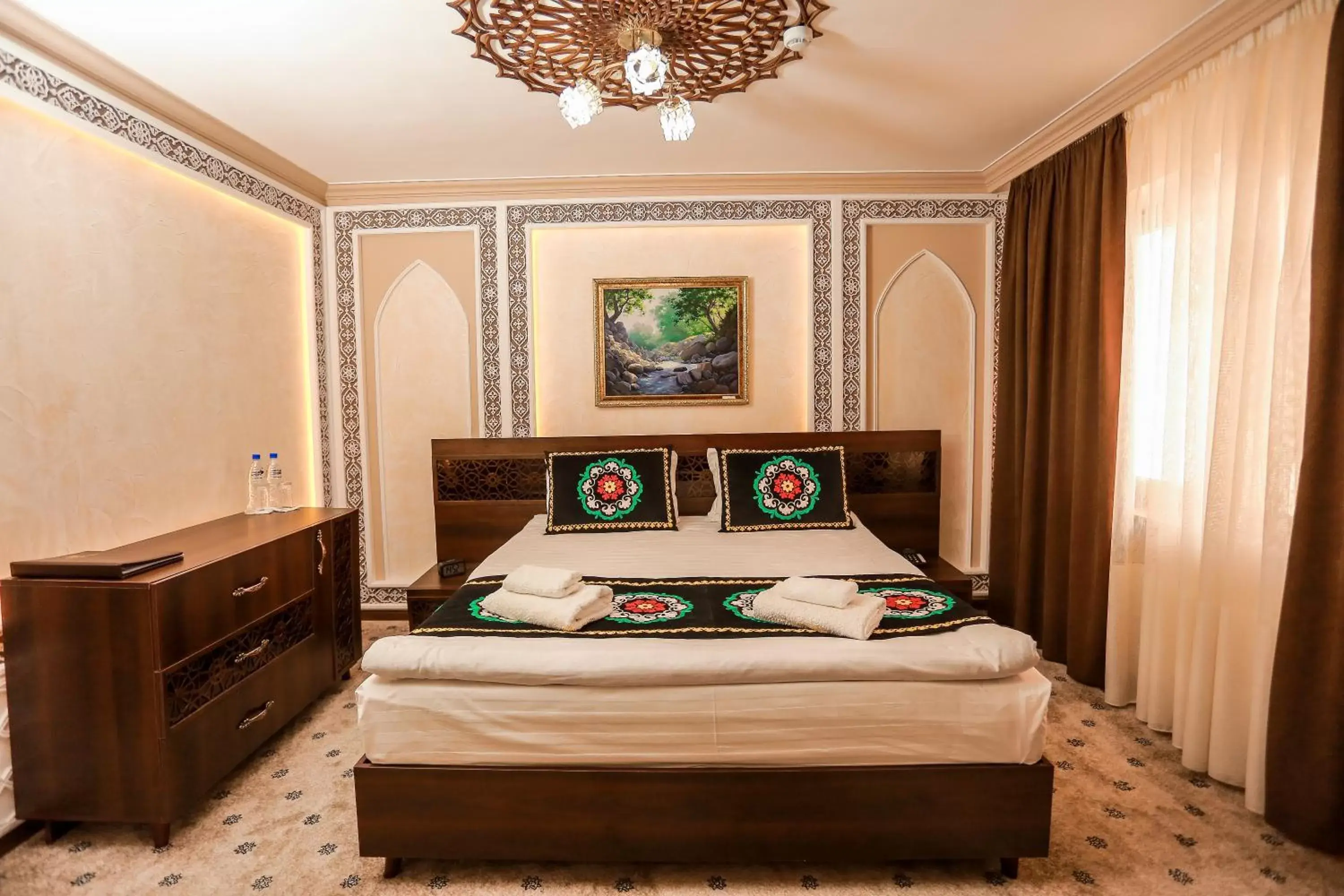 Deluxe Room in Sugdiyon Hotel Deluxe Room in Sugdiyon Hotel