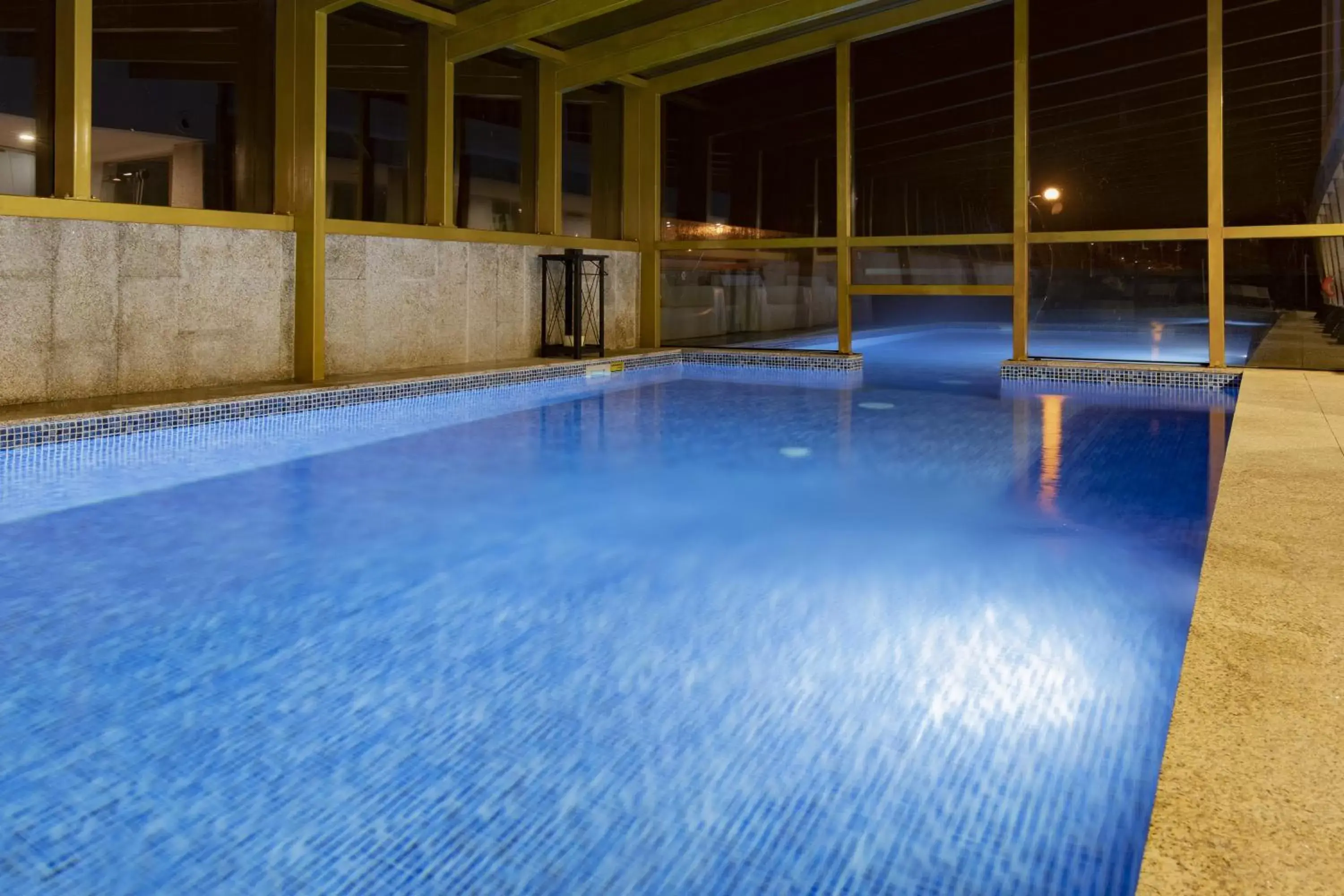 Pool view, Swimming Pool in Luna Hotel Serra da Estrela