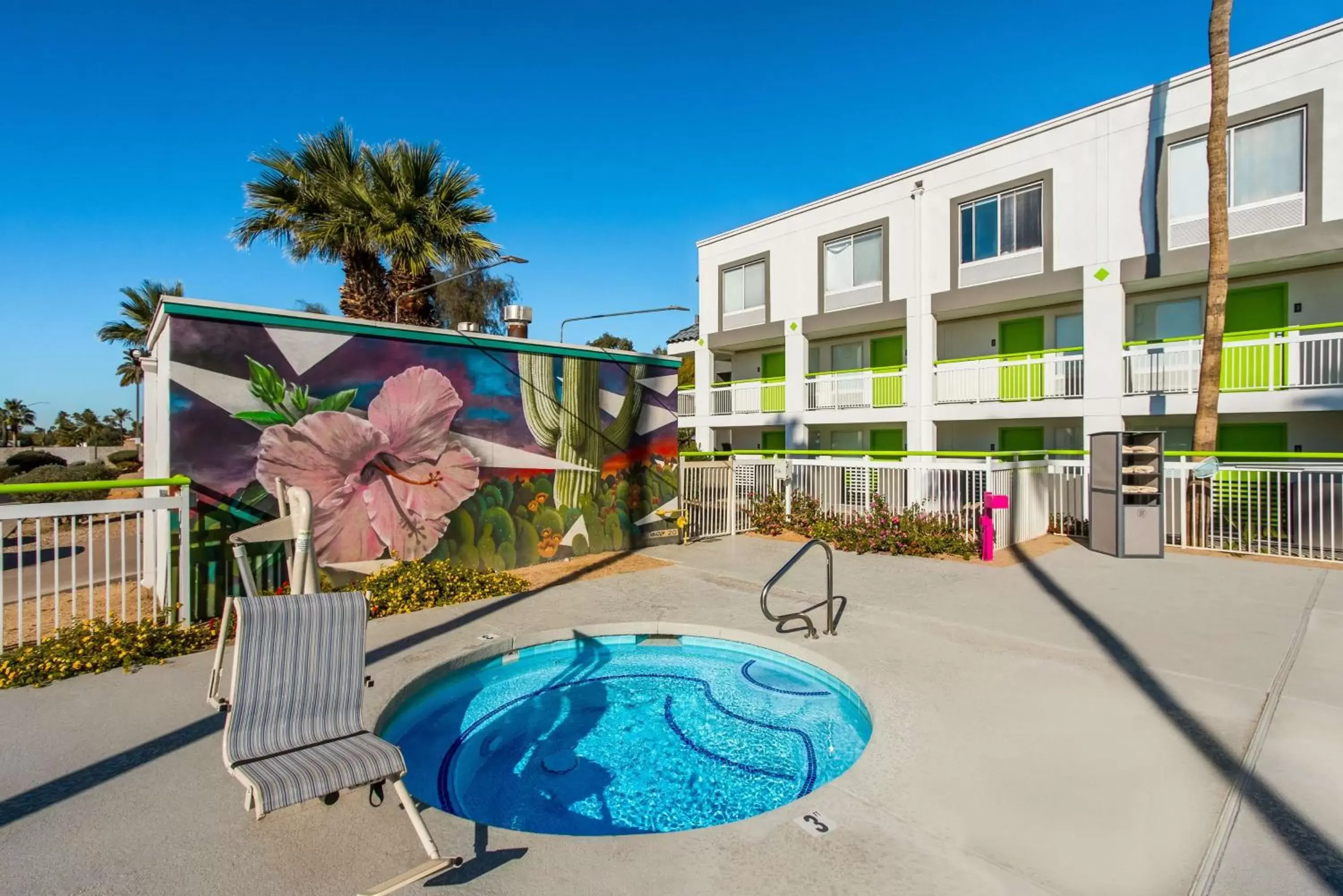 Pool view, Swimming Pool in SureStay Plus Hotel by Best Western Scottsdale North