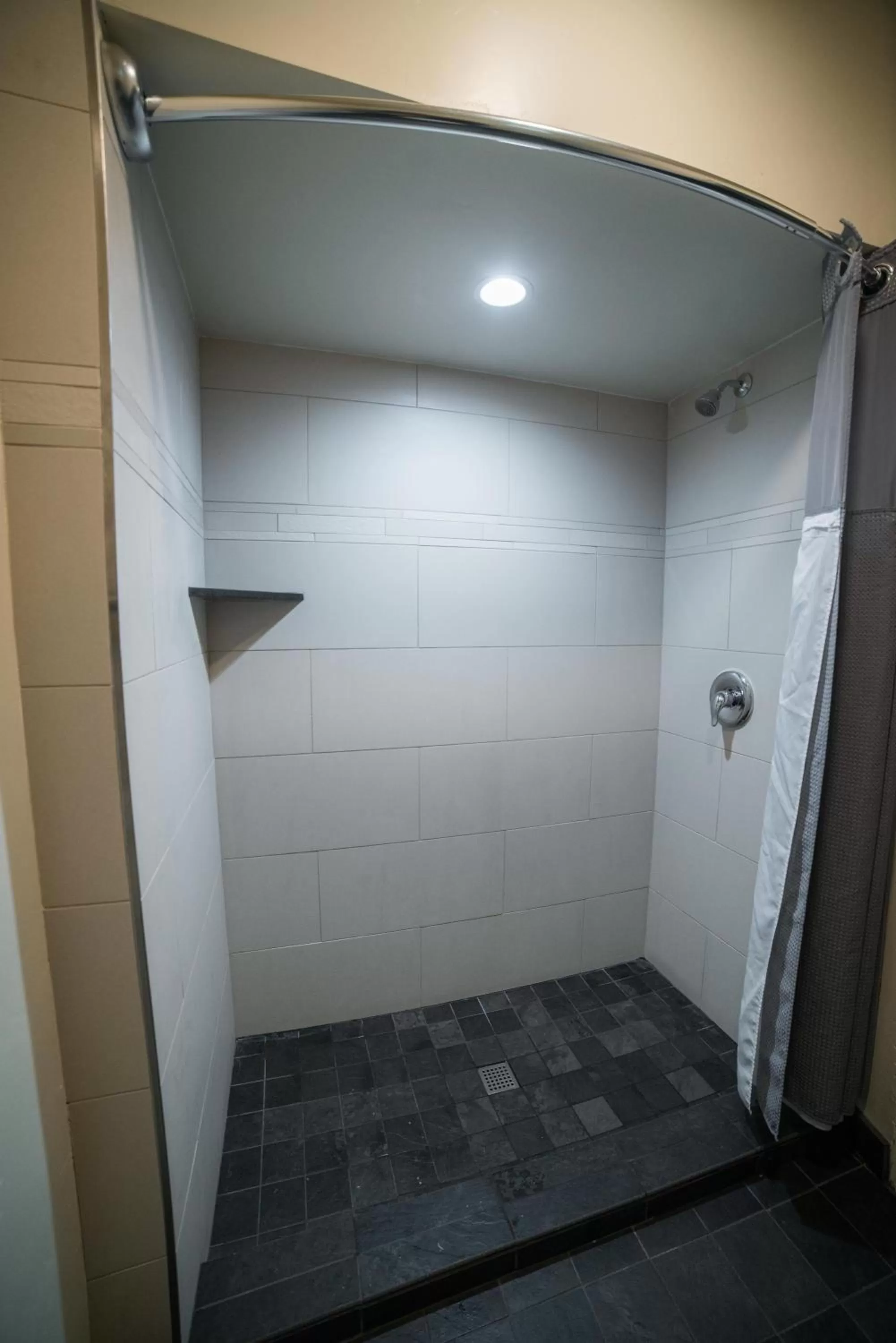 Shower in Lemon Tree Inn