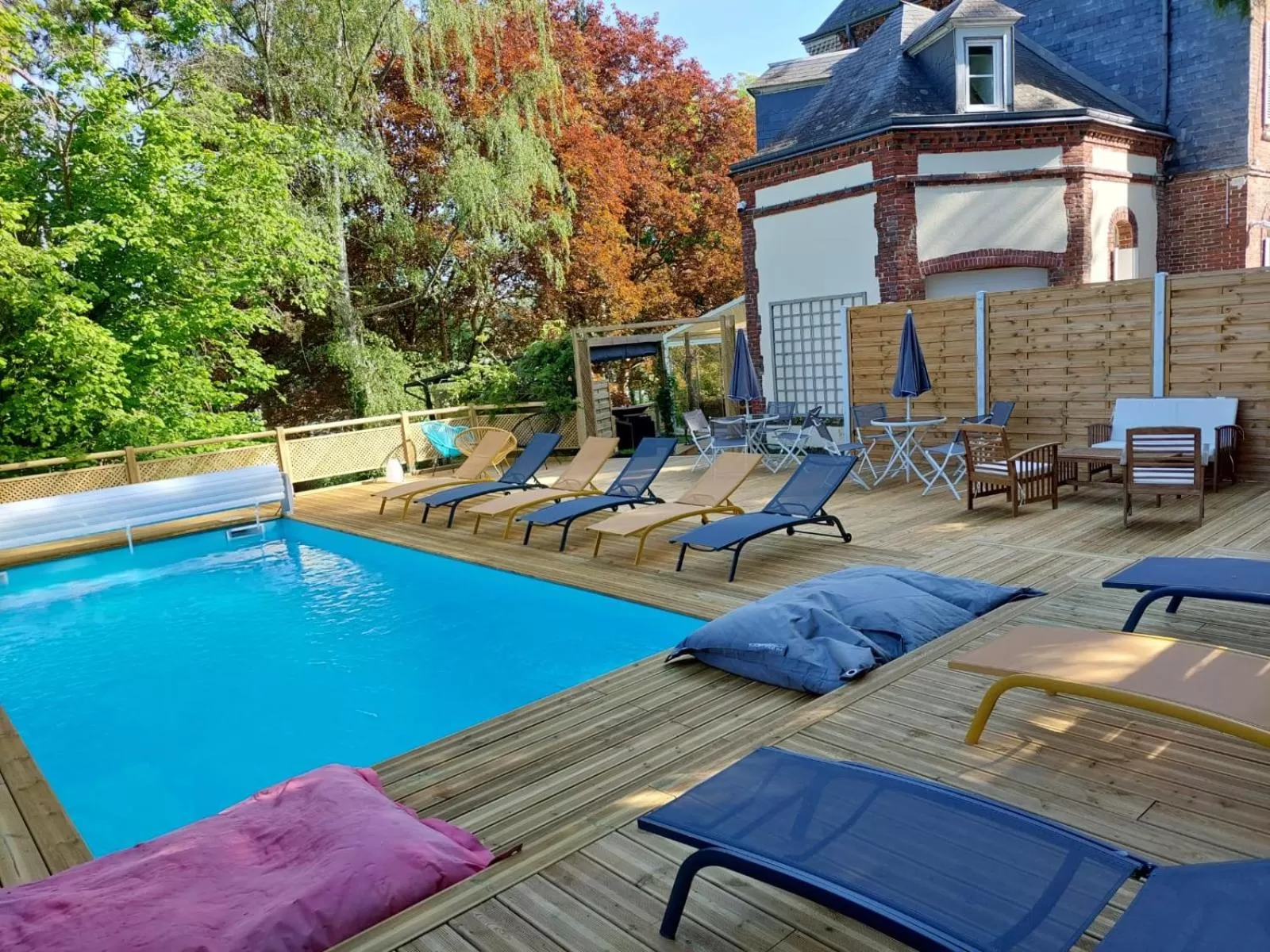 Pool view in Le Clos des Lodges