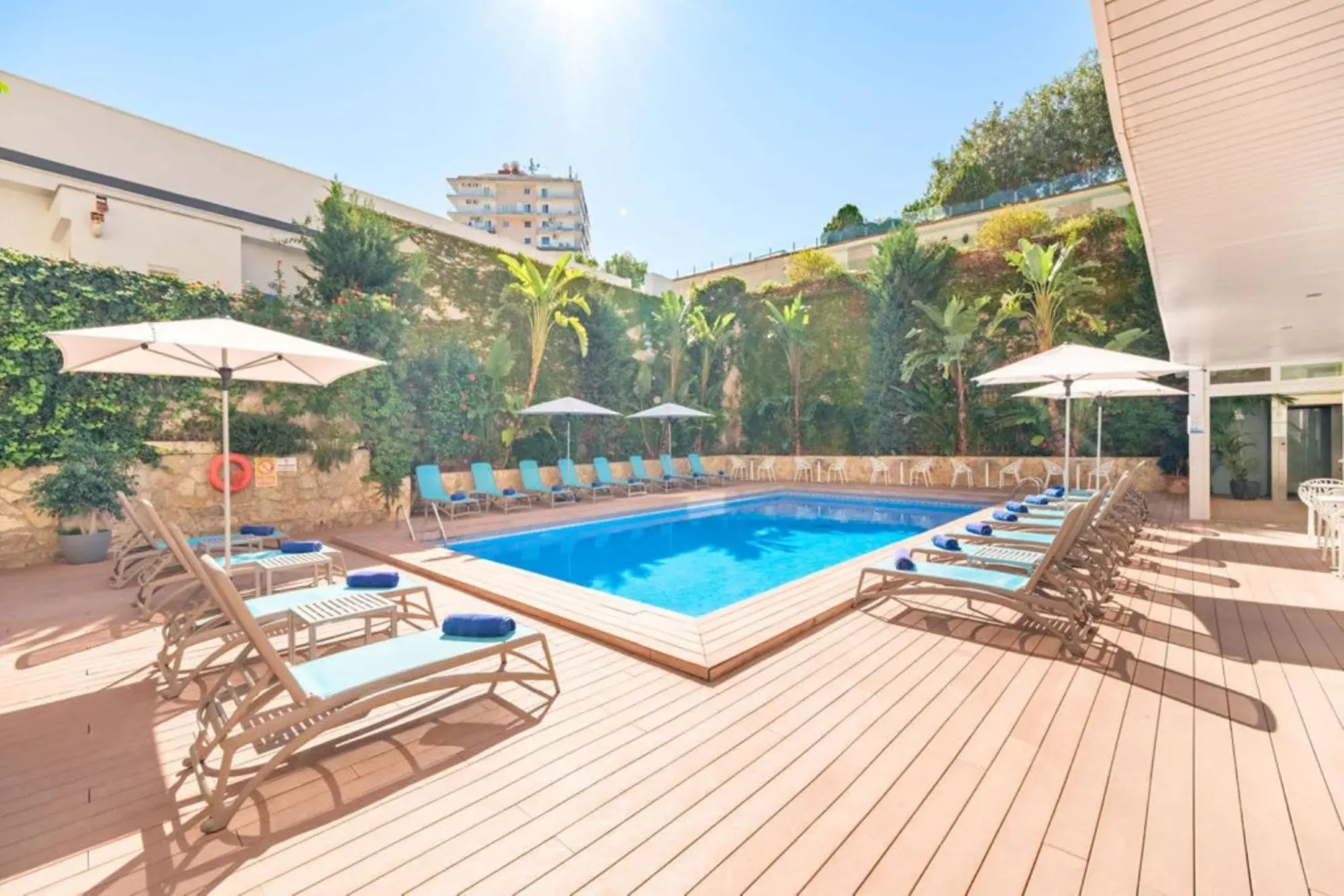 Pool view, Swimming Pool in Hotel Agua Beach