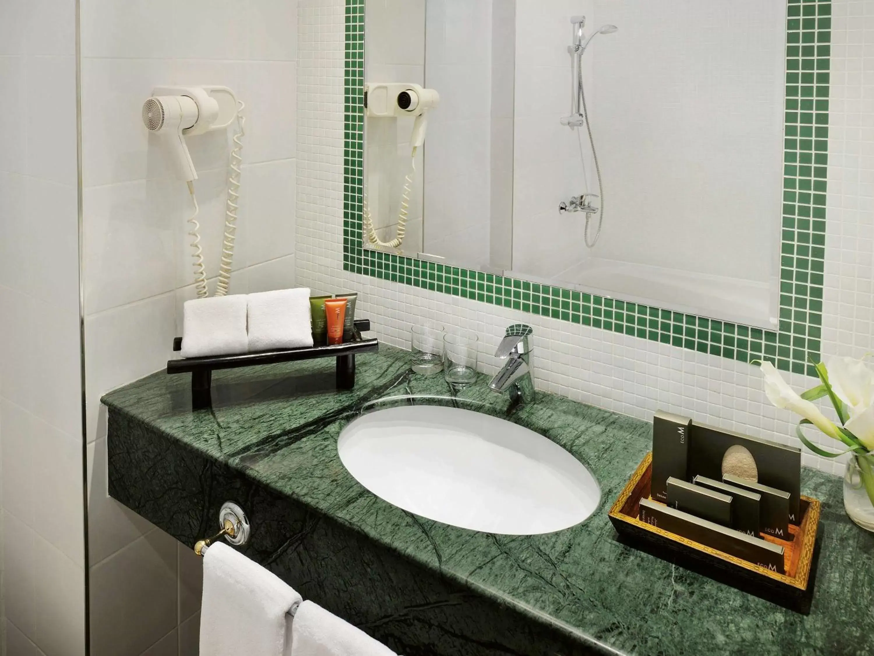 Photo of the whole room, Bathroom in Mövenpick Hotel Kuwait