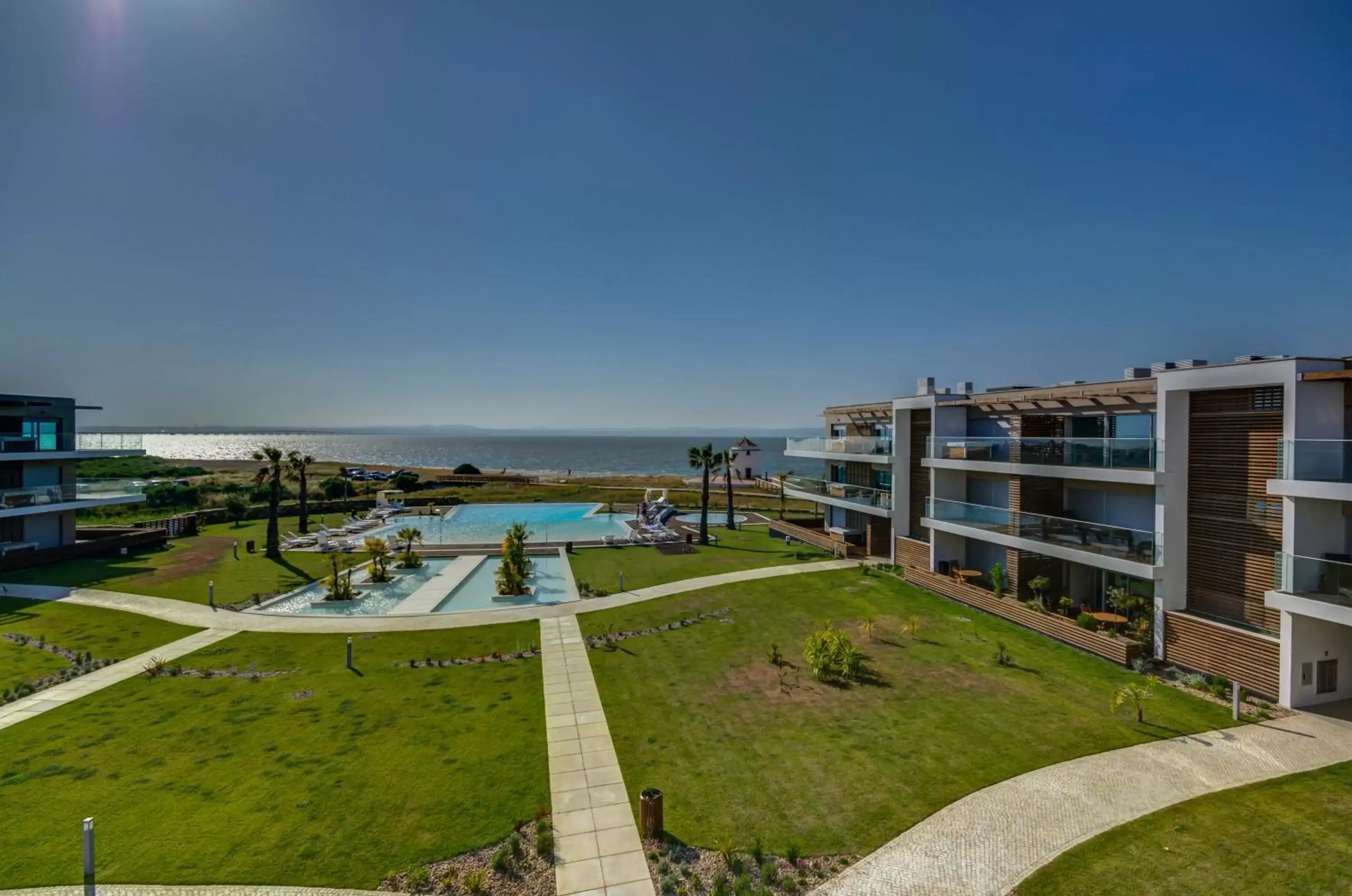 Garden, Pool View in Praia do Sal Resort