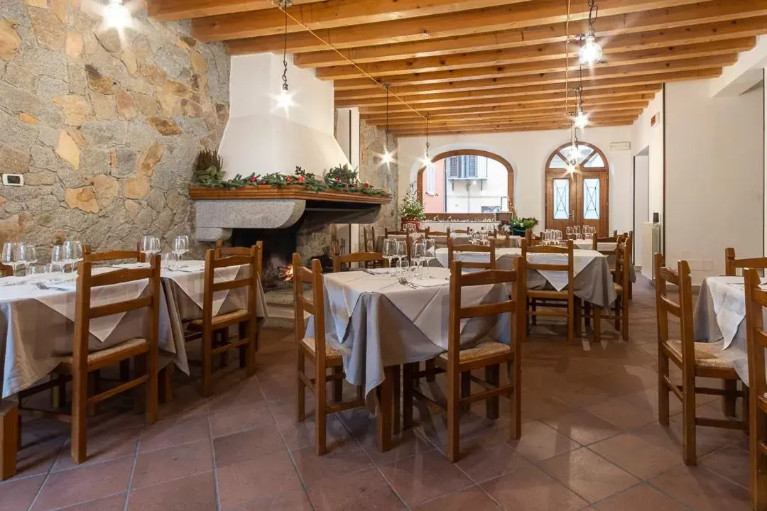 Restaurant/Places to Eat in Locanda Sighimi