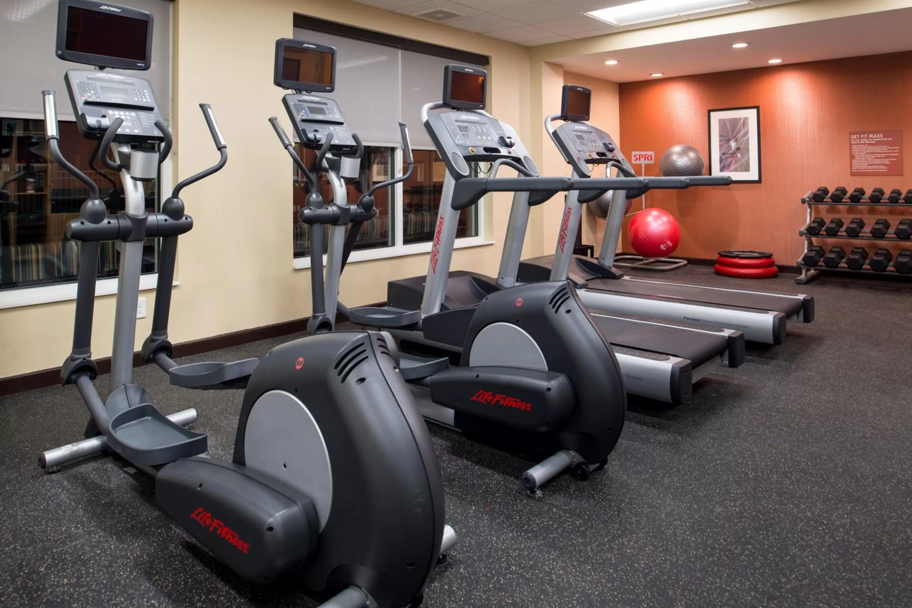 Fitness centre/facilities in TownePlace Suites by Marriott Charleston-West Ashley