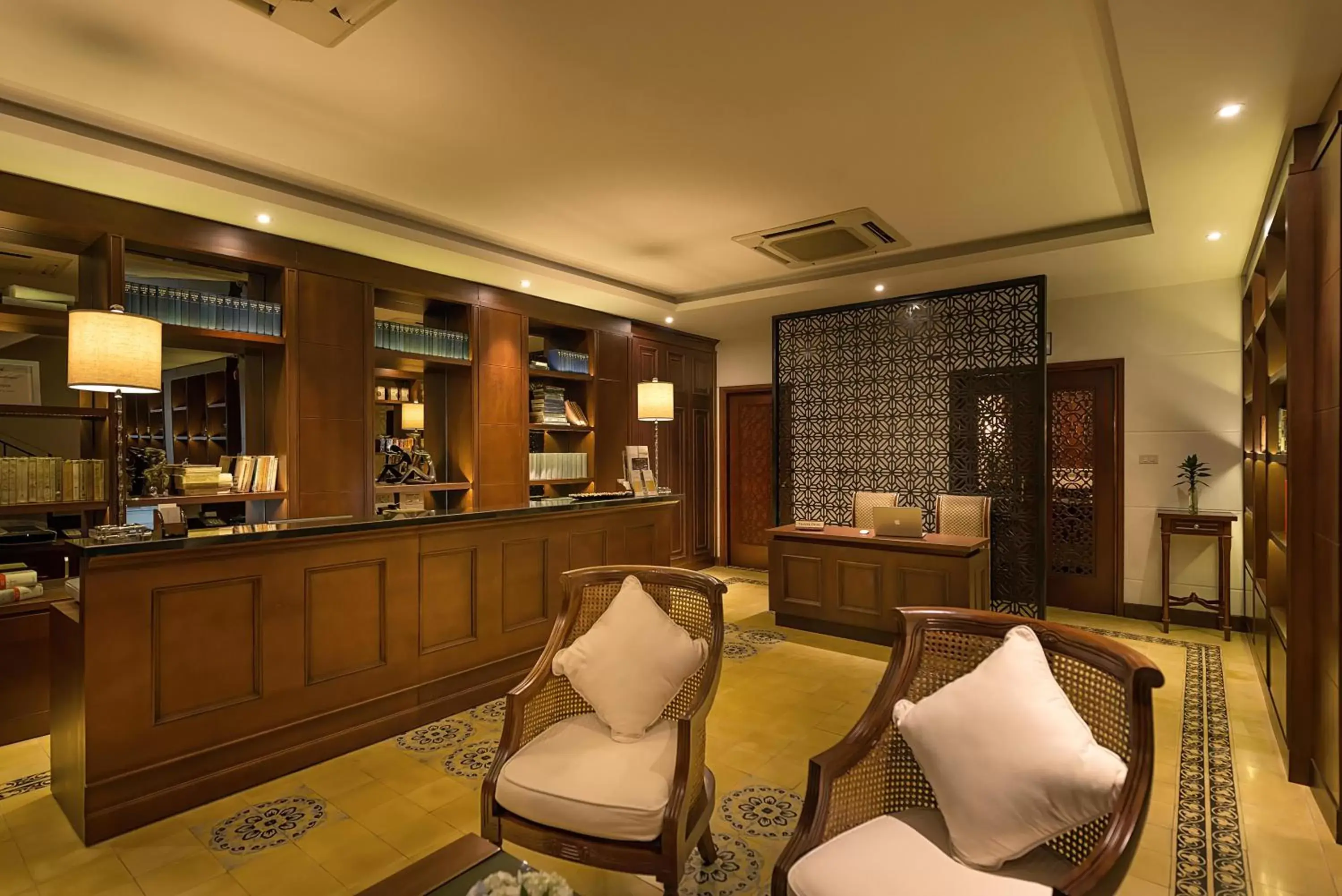 Lobby or reception in La Nueva Boutique Hotel Hanoi & Spa Lobby or reception in La Nueva Boutique Hotel Hanoi & Spa