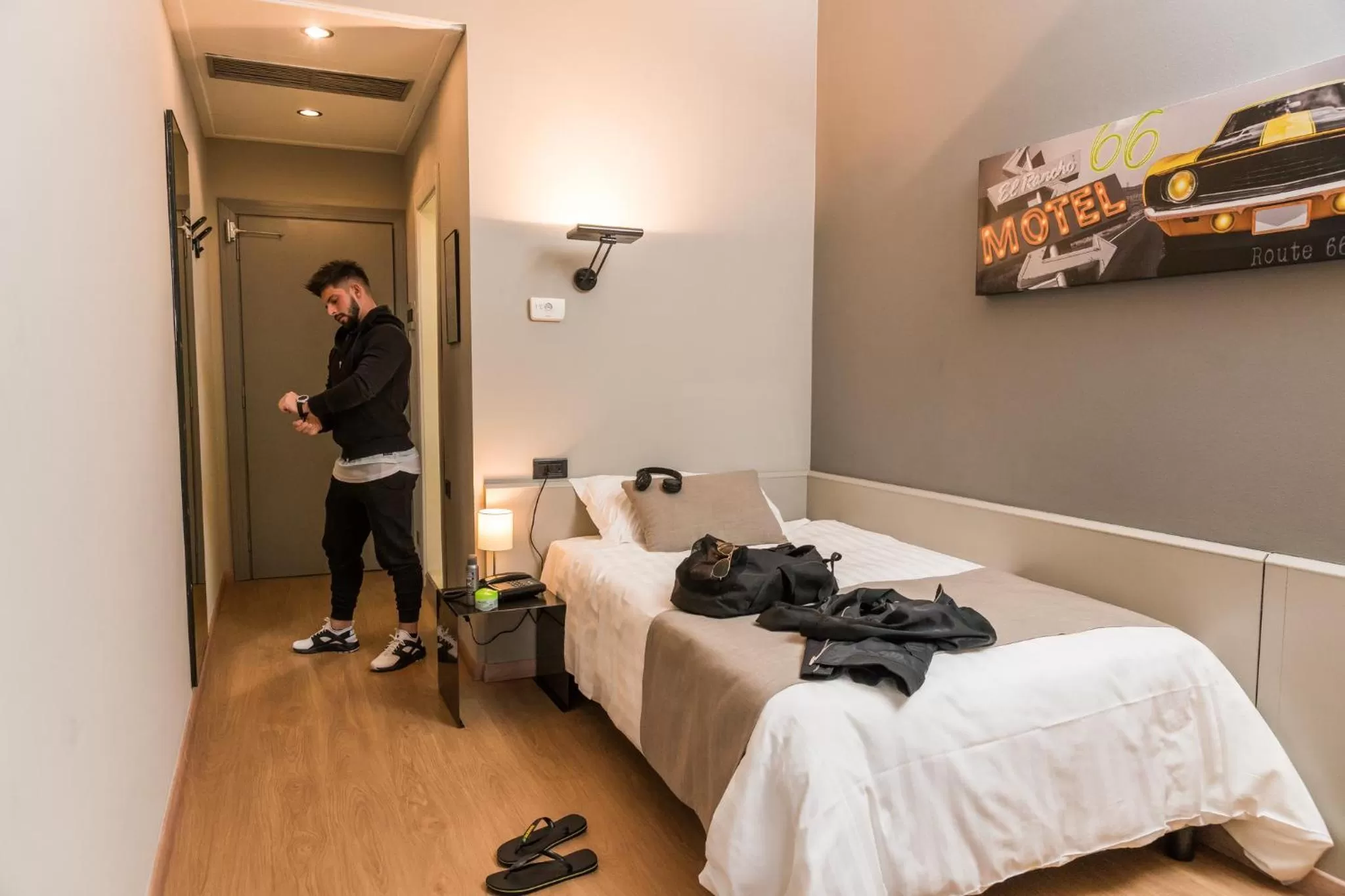 Bedroom, Bed in Helios Hotel