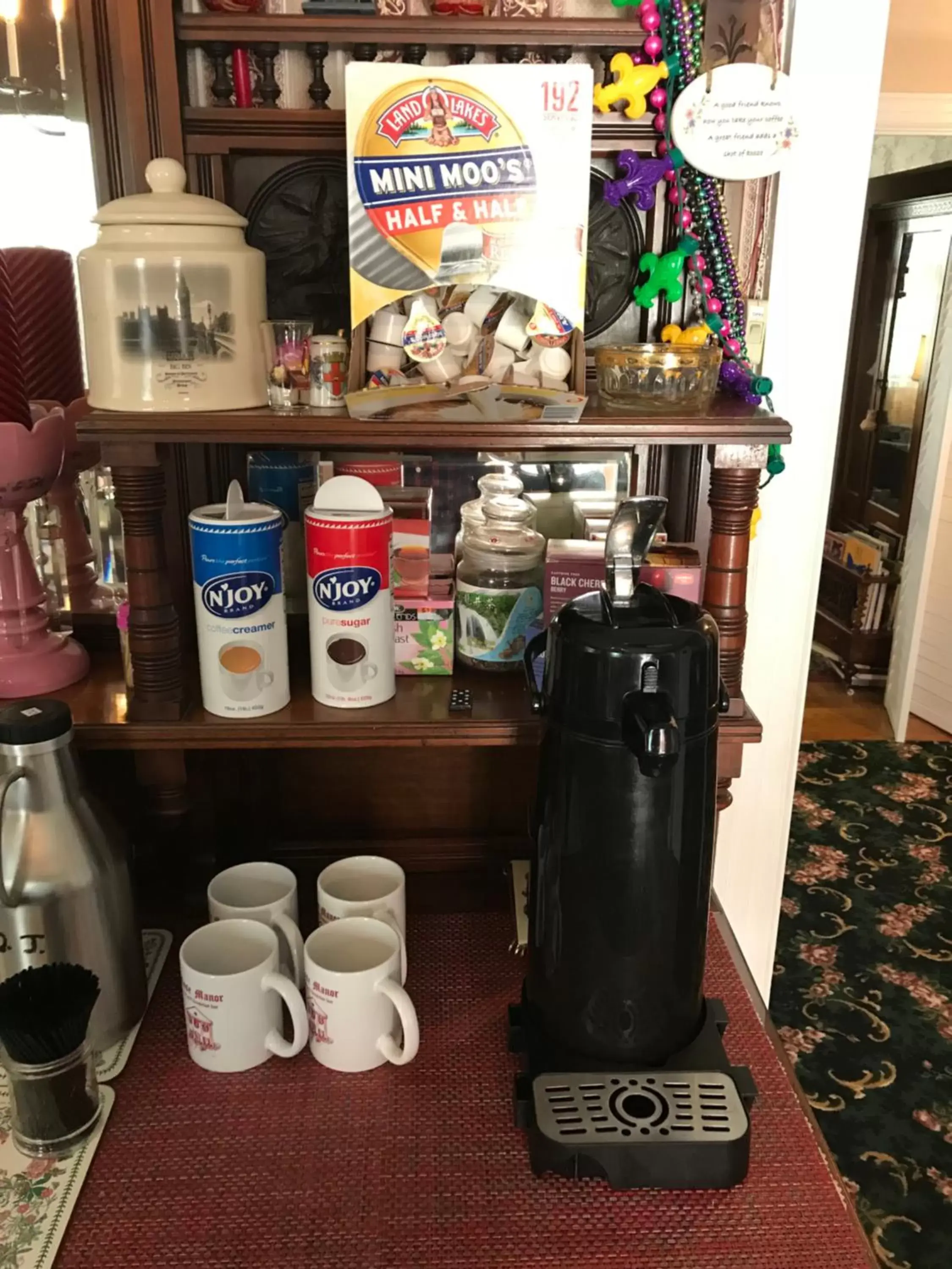 Continental breakfast in Rose Manor Bed & Breakfast