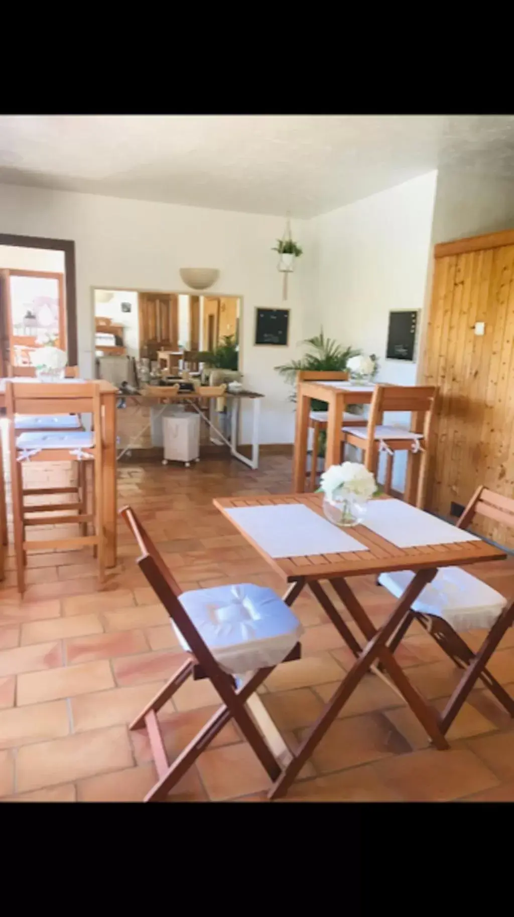 Dining area in villa santa rita