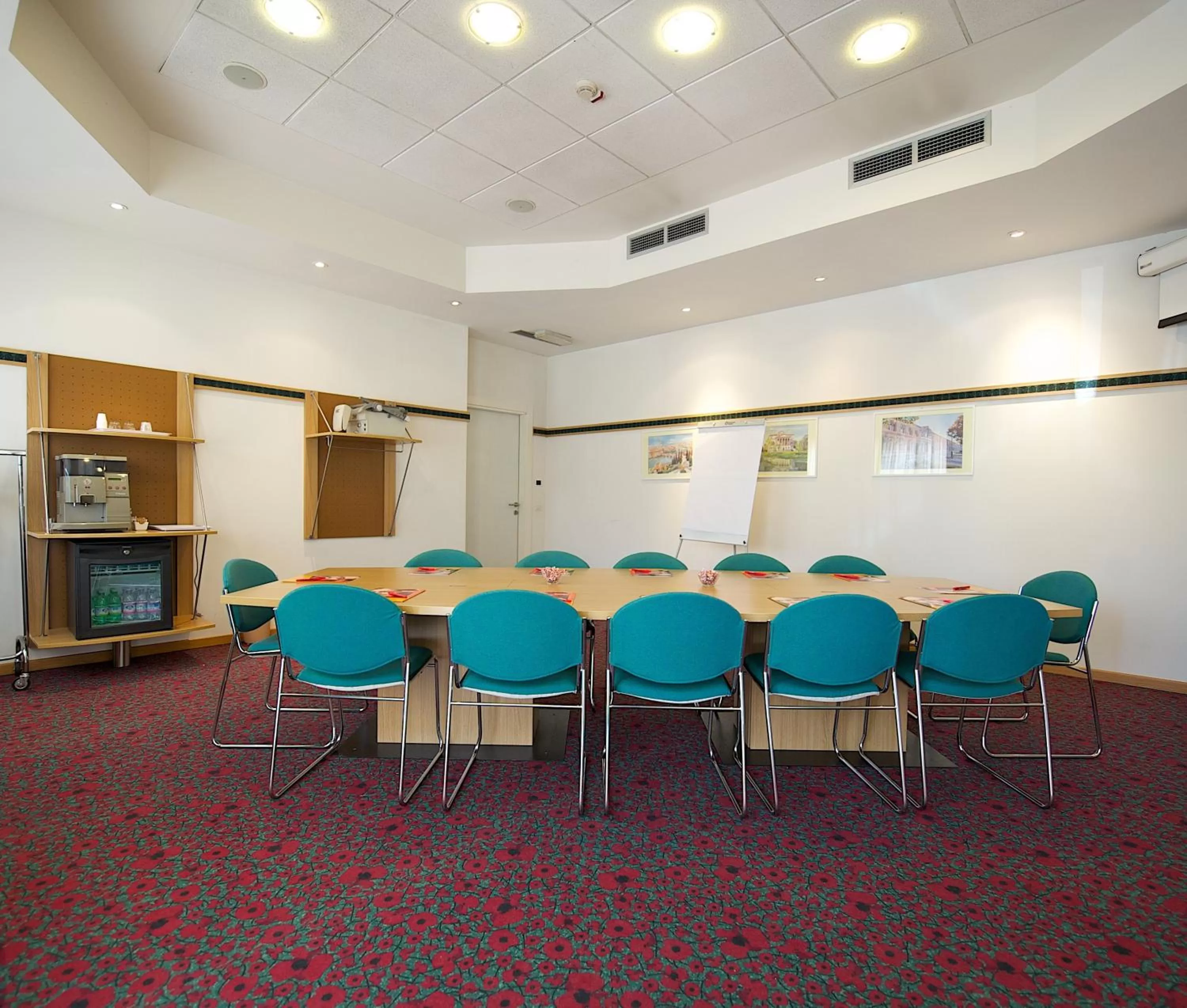 Business facilities in Hotel Ibis Firenze Nord Aeroporto