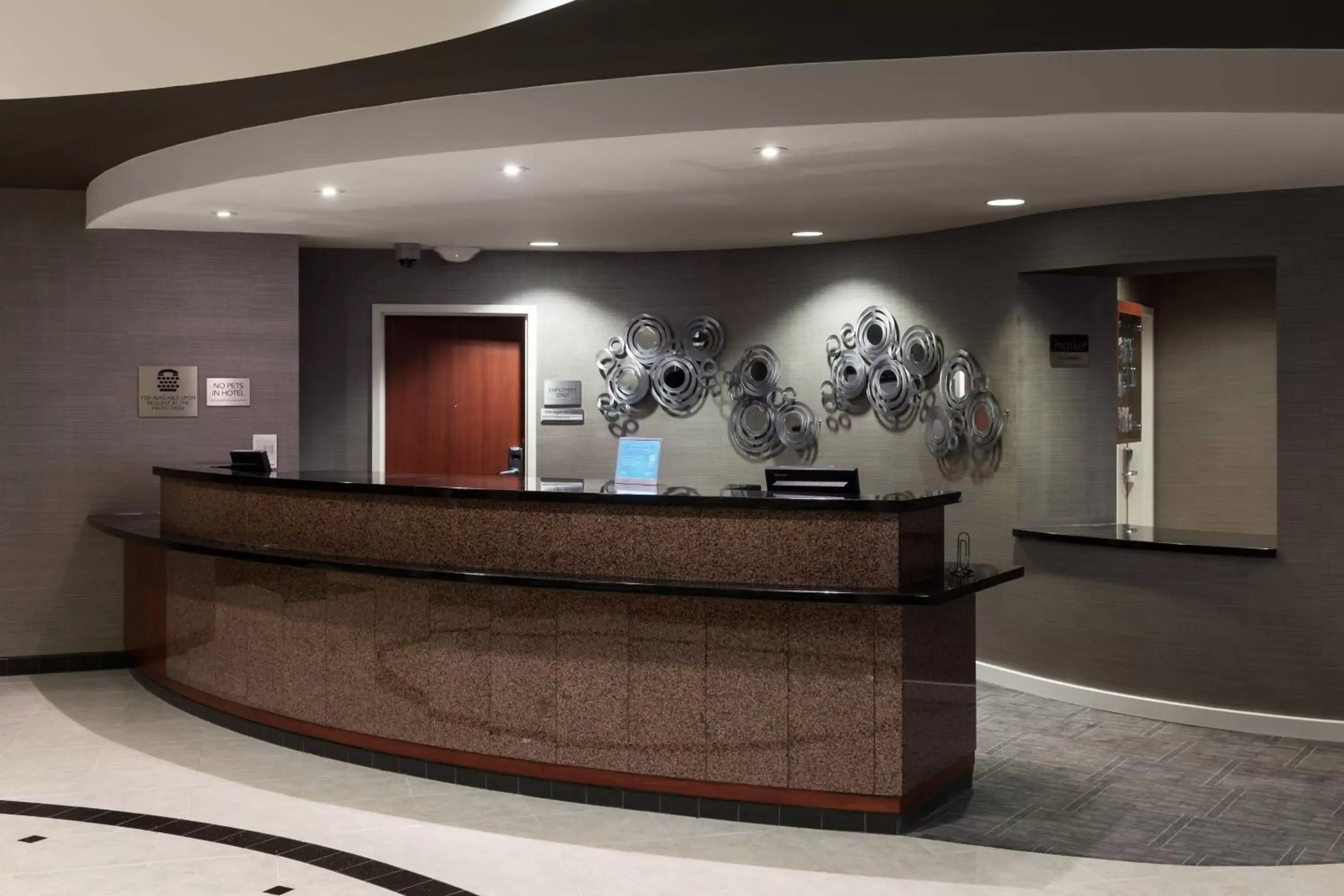 Lobby or reception, Lobby/Reception in Courtyard by Marriott Santa Clarita Valencia