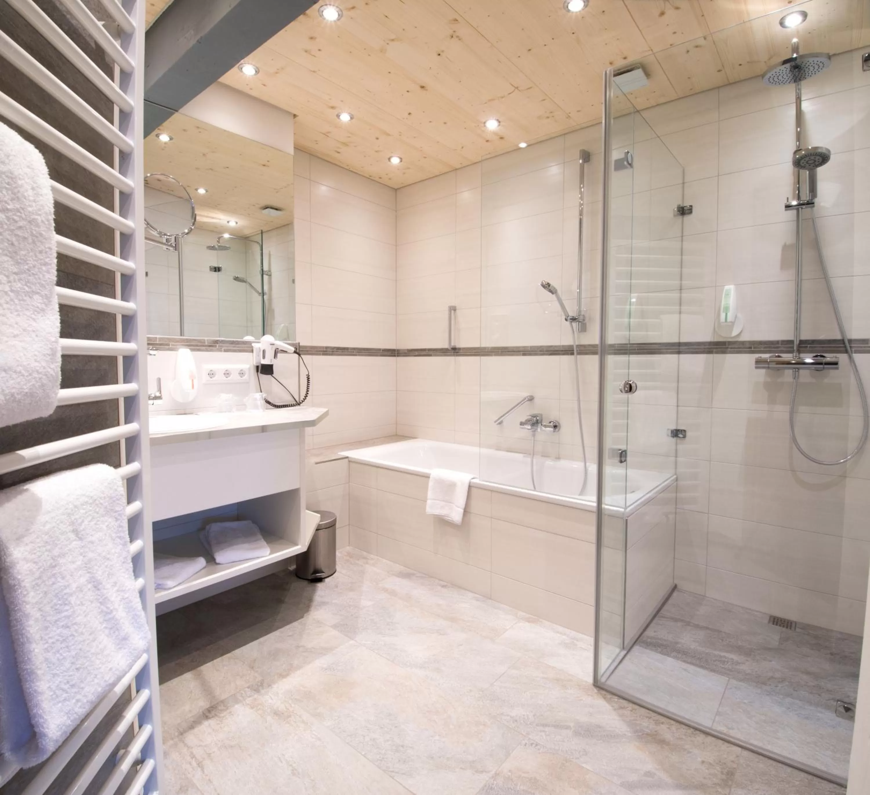 Shower in Wellnesshotel Sonnenhof & Sonnhalde