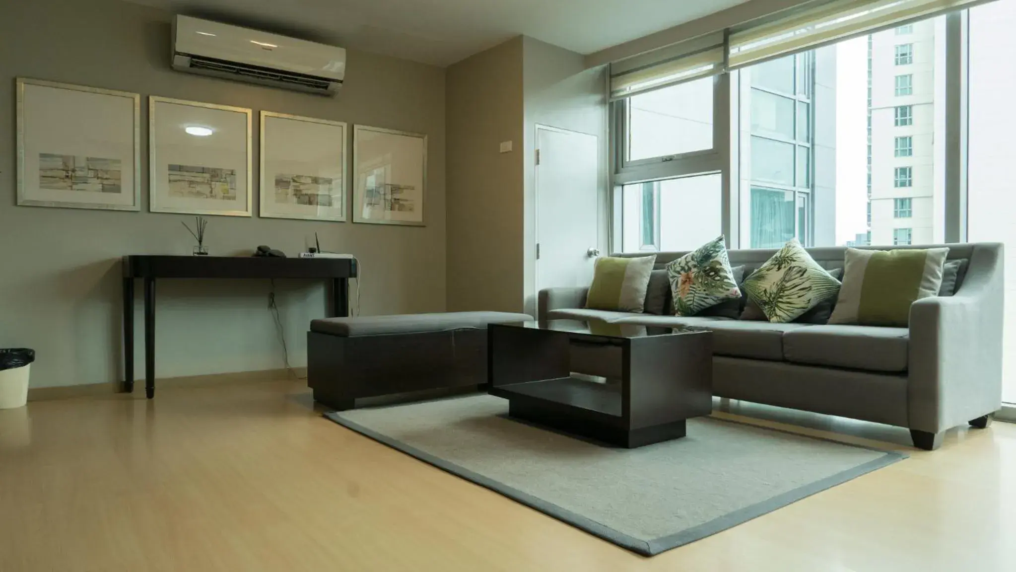 Living room, Seating Area in Avant Serviced Suites - Personal Concierge