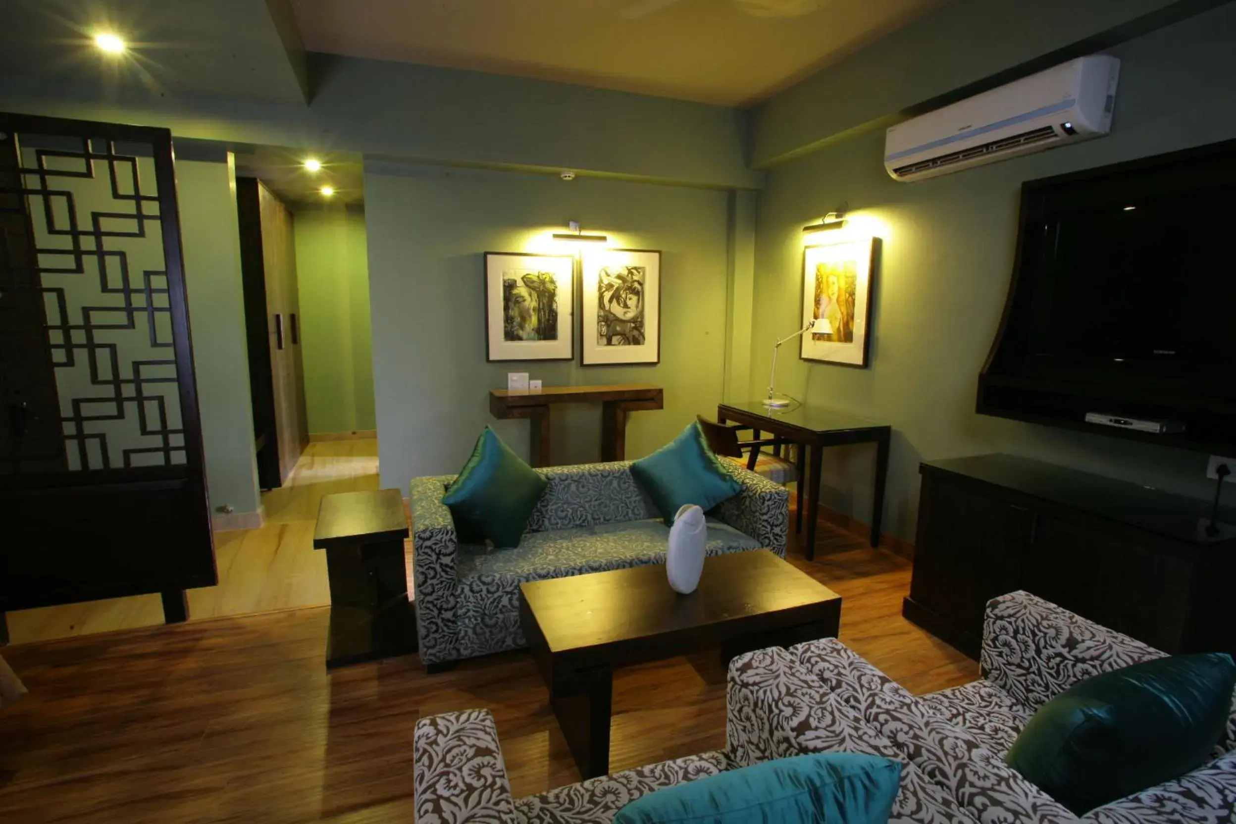 Living room, Seating Area in juSTa Gurgaon