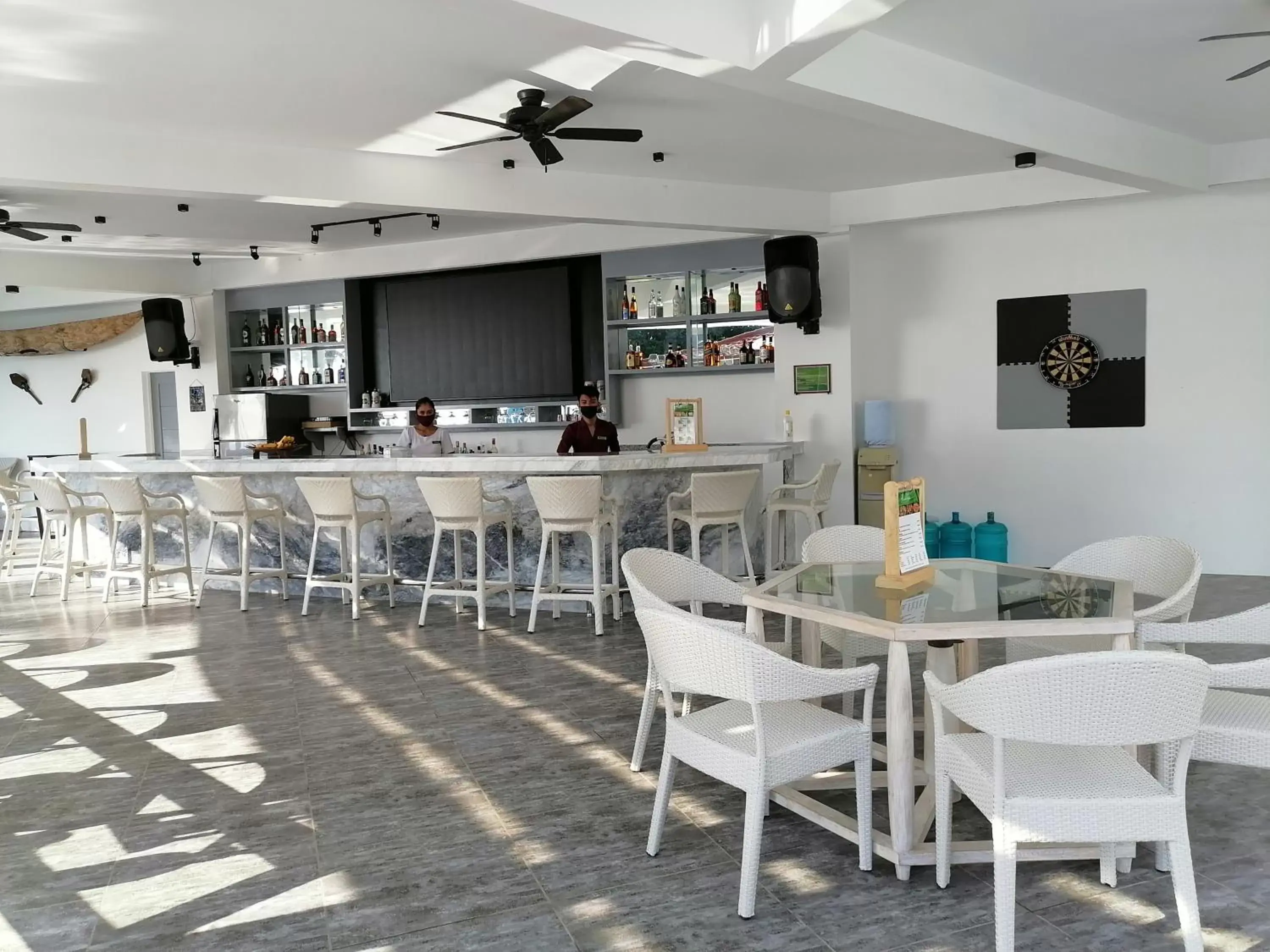 Lounge or bar, Lounge/Bar in Pura Vida Beach & Dive Resort