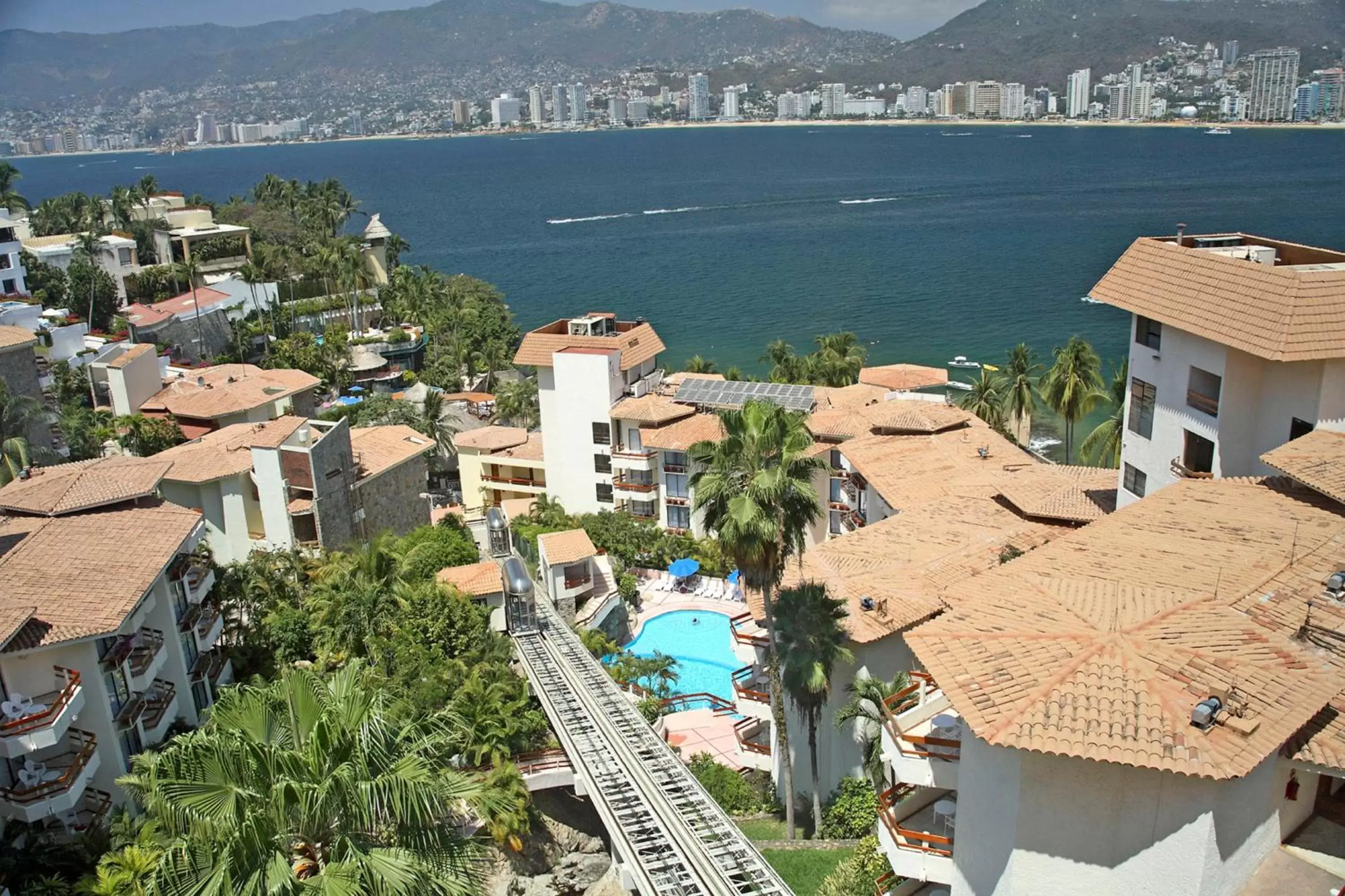 Beach, Bird's-eye View in Park Royal Beach Acapulco - All Inclusive