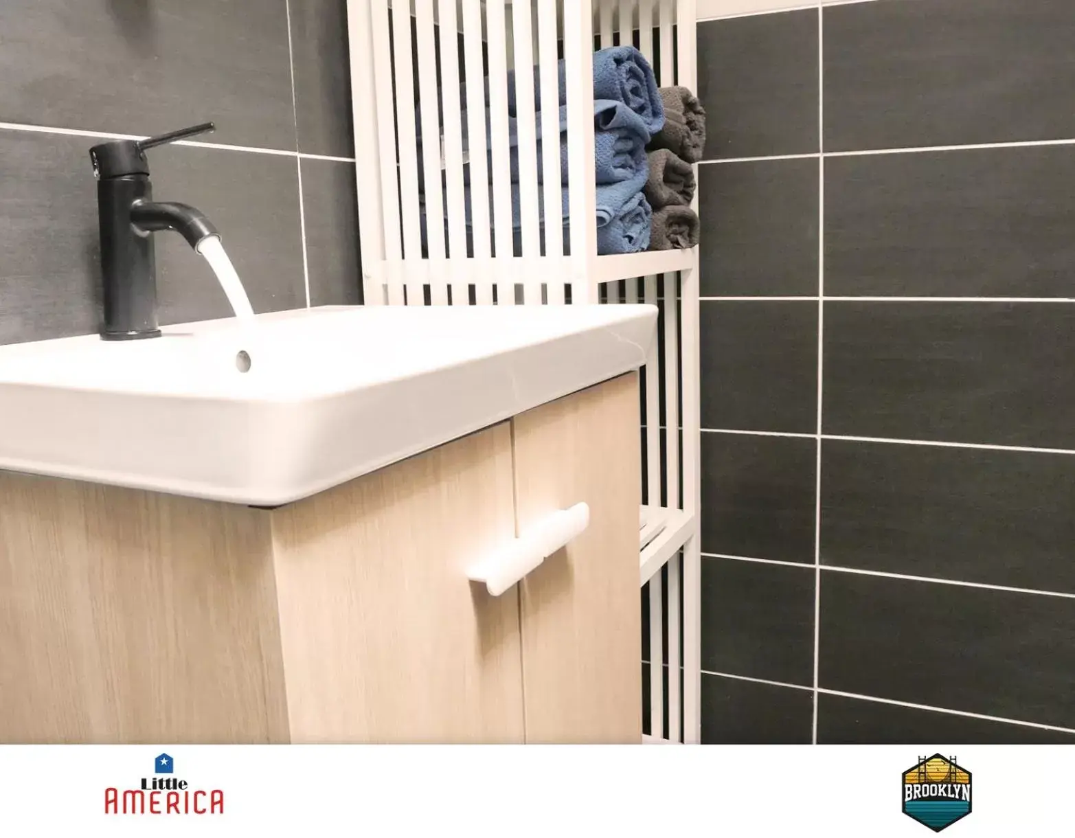 Bathroom in Little America - Appart Hôtel 3km Futuroscope