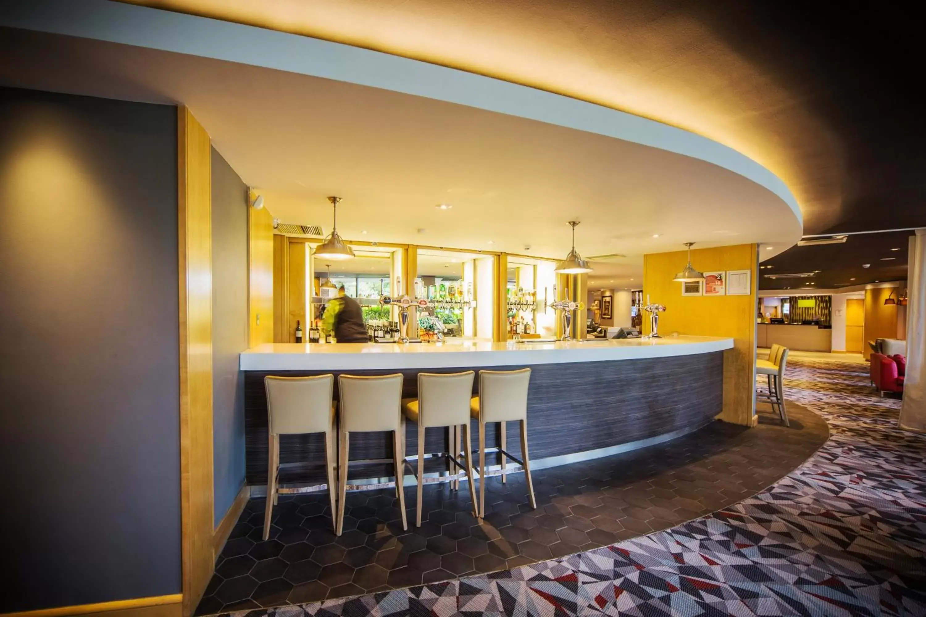 Lounge or bar, Lounge/Bar in Holiday Inn Reading South M4 Jct 11, an IHG Hotel