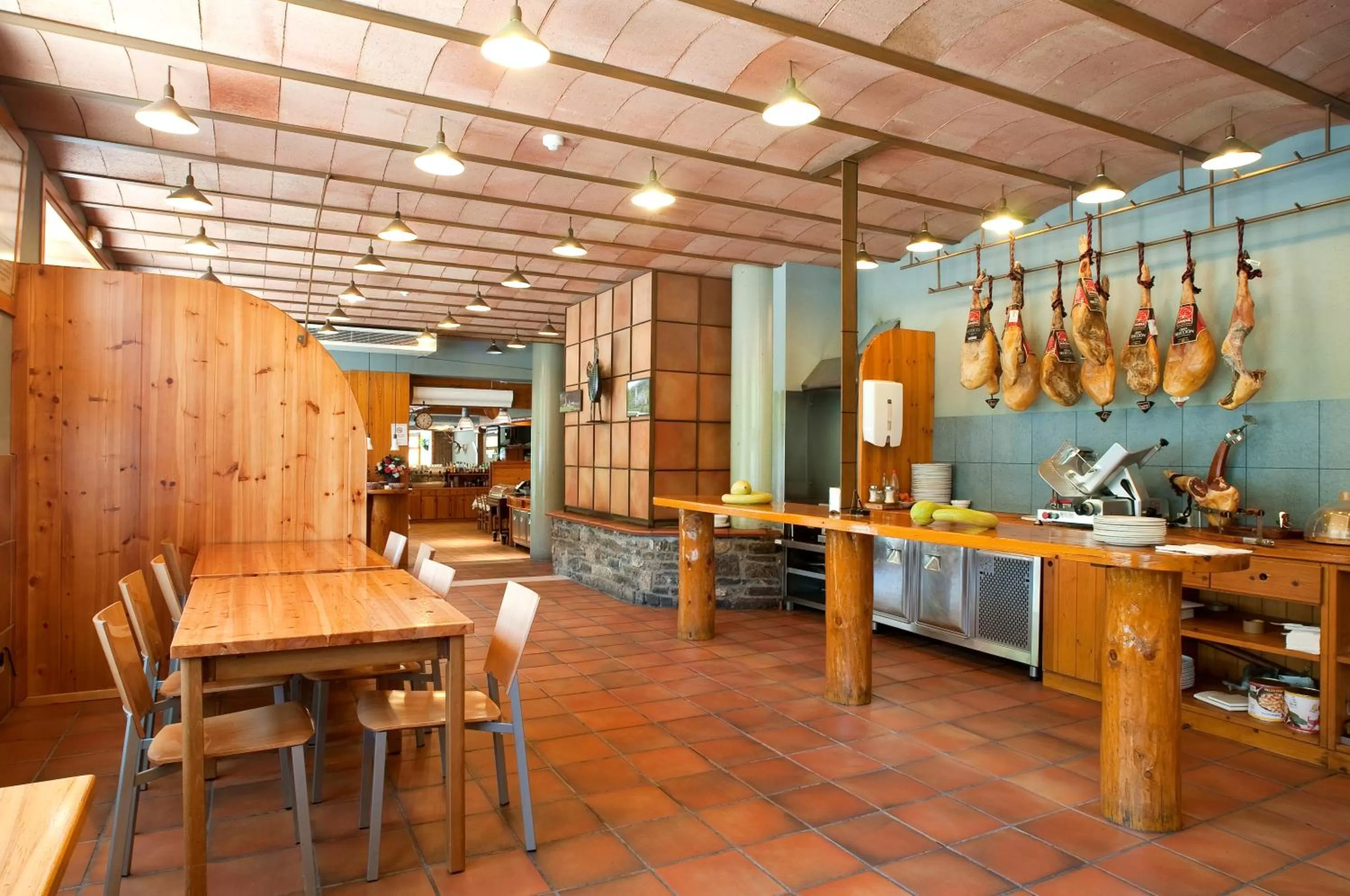 Lounge or bar in Hotel Restaurant Les Brases