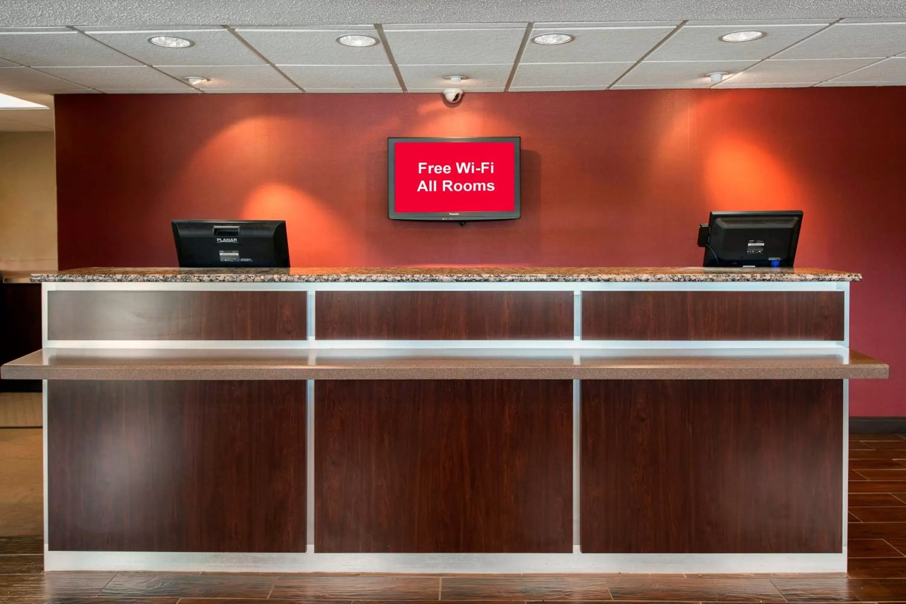 Lobby or reception, Lobby/Reception in Red Roof Inn PLUS+ Chicago - Naperville