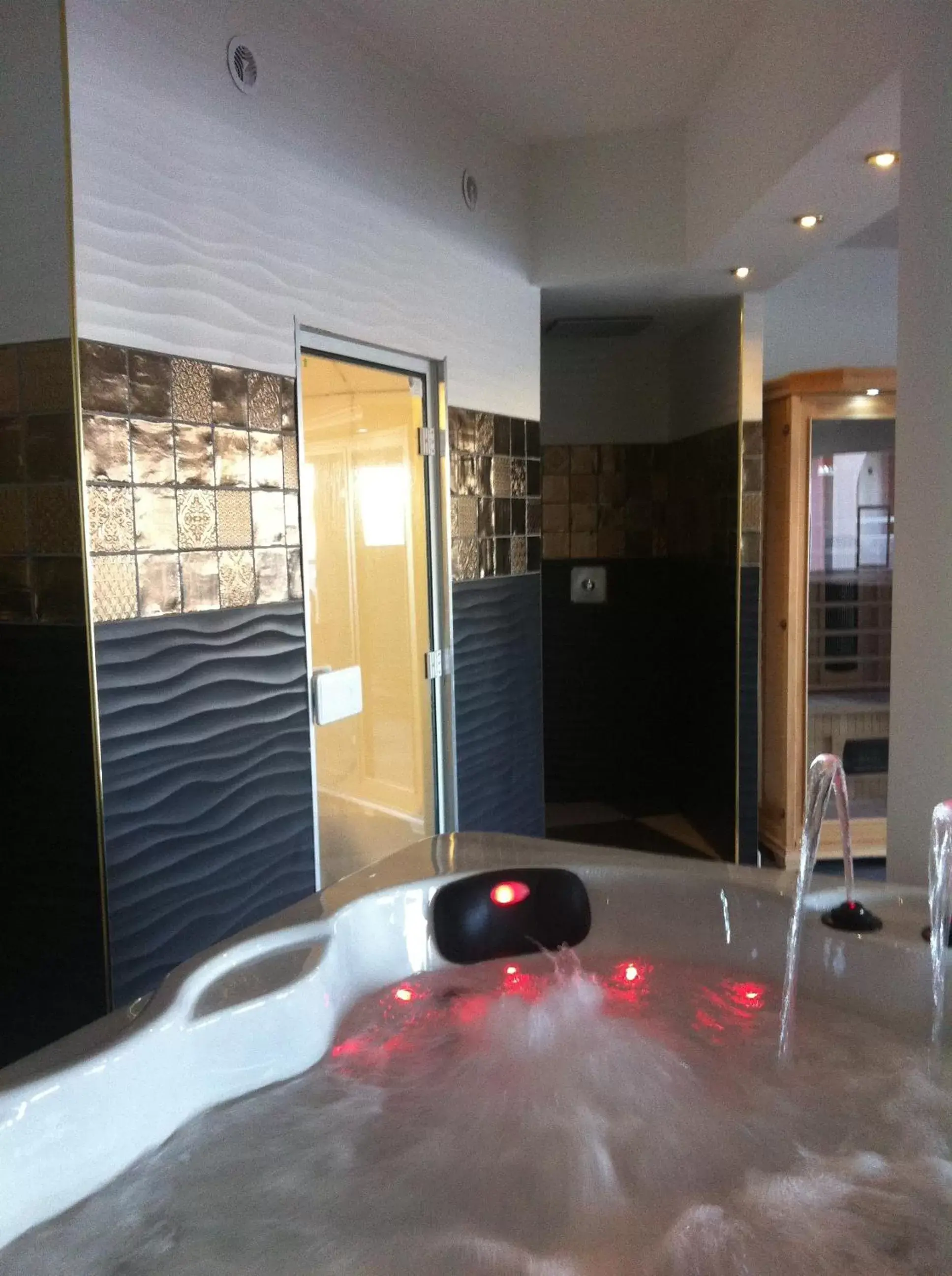 Spa and wellness centre/facilities in Mer et Golf