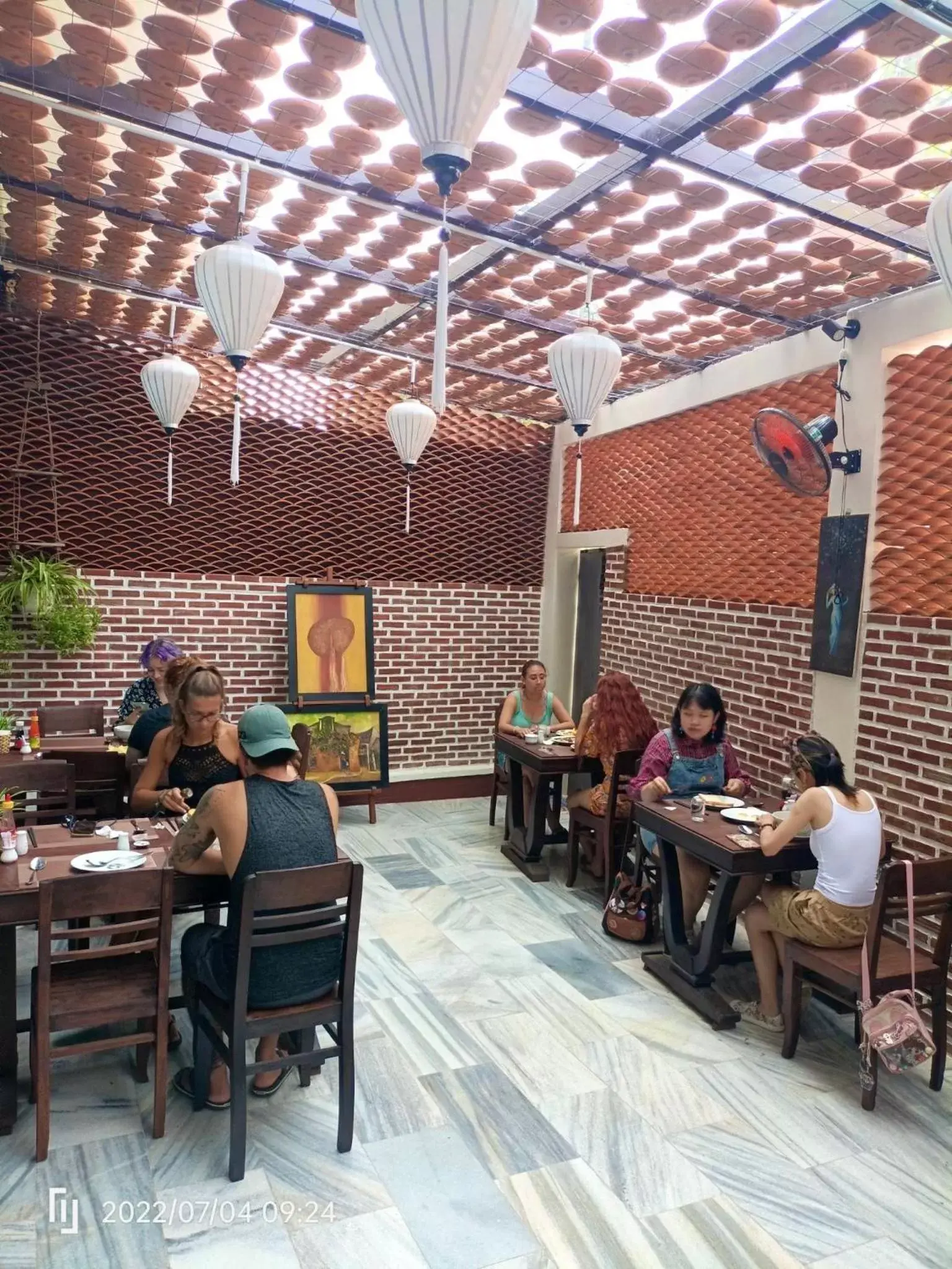 Restaurant/places to eat, Guests in Hoi An Pho Library Hotel