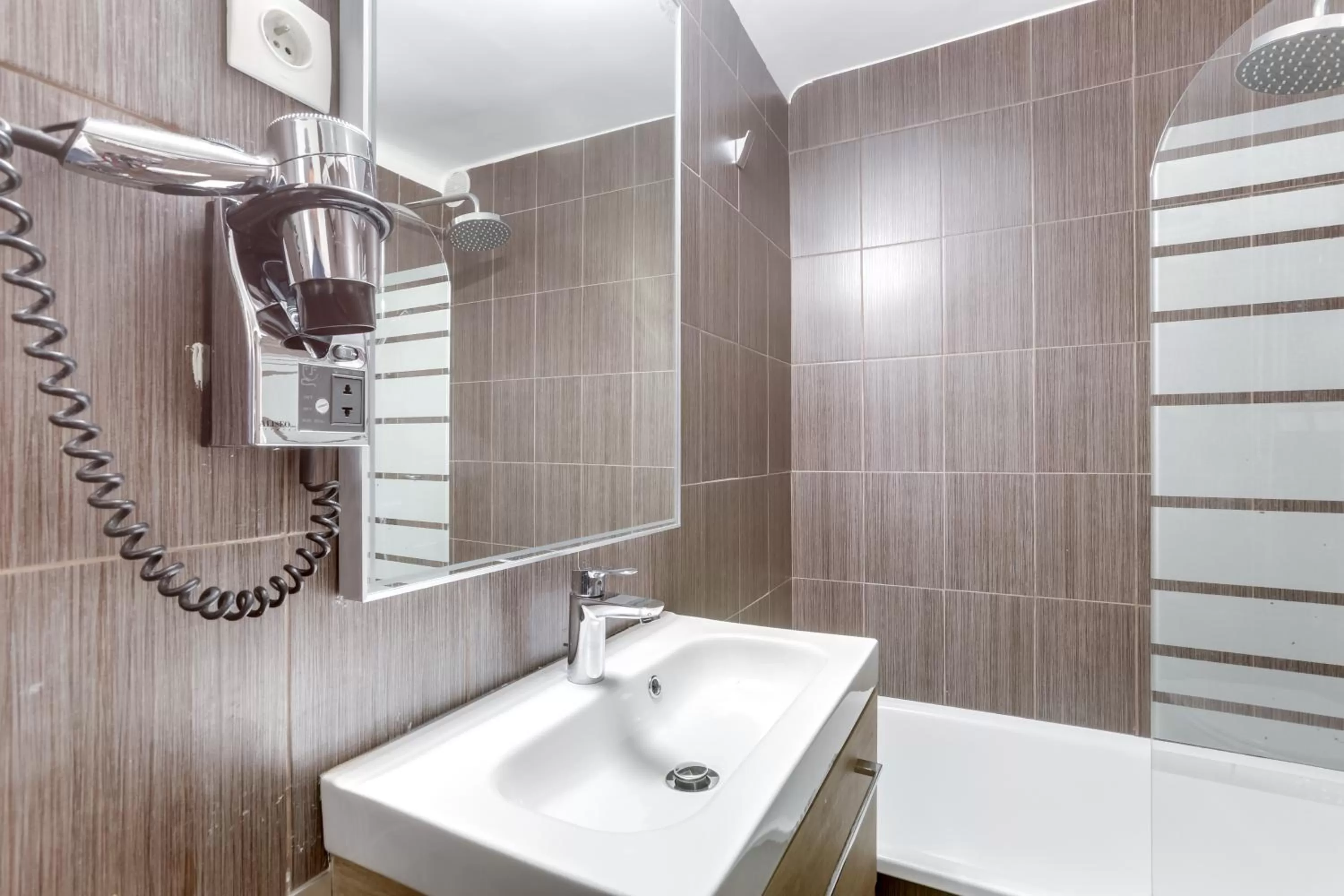 Hotel Opera Maintenon