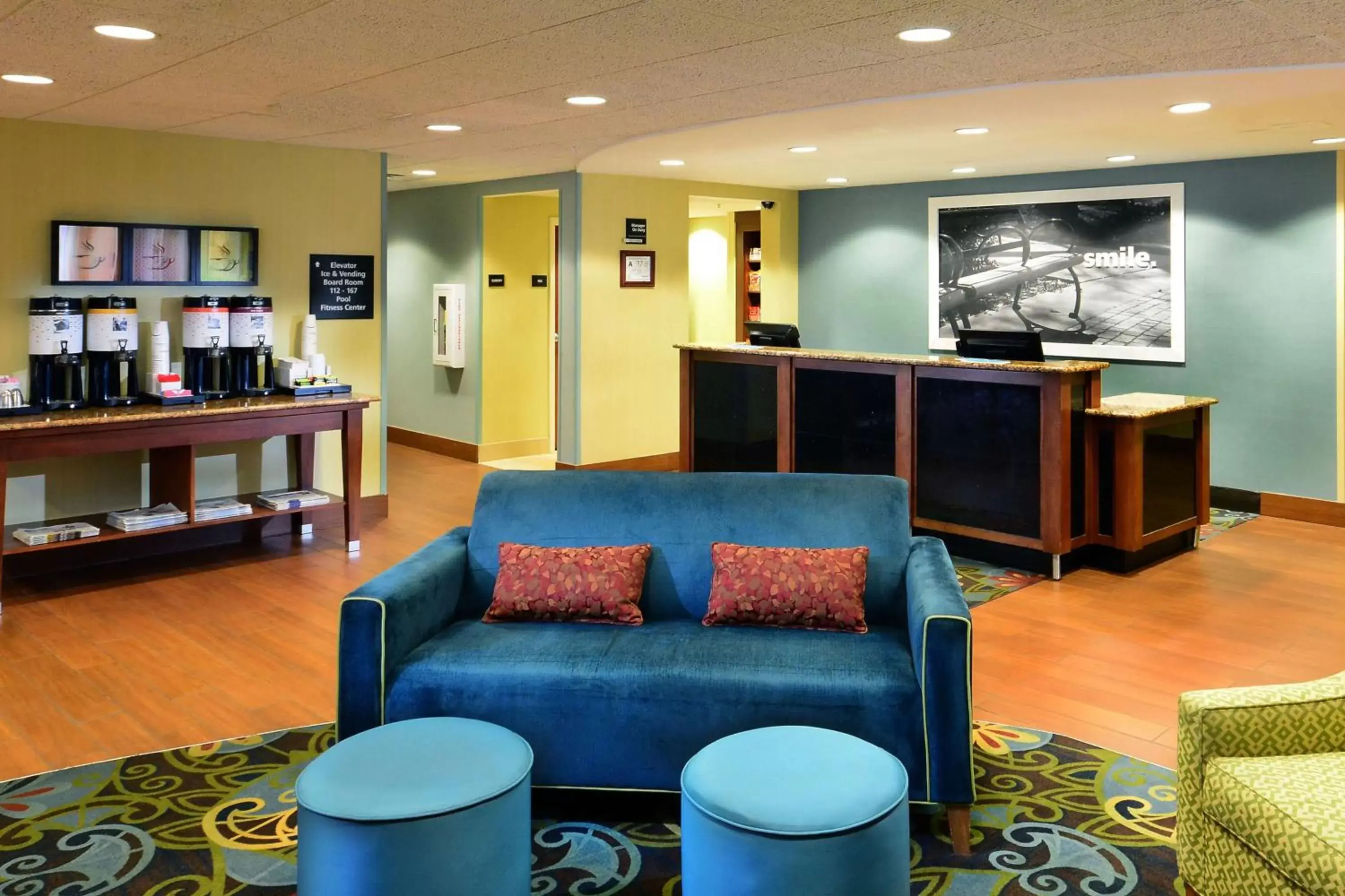 Lobby or reception in Hampton Inn Raleigh/Town of Wake Forest