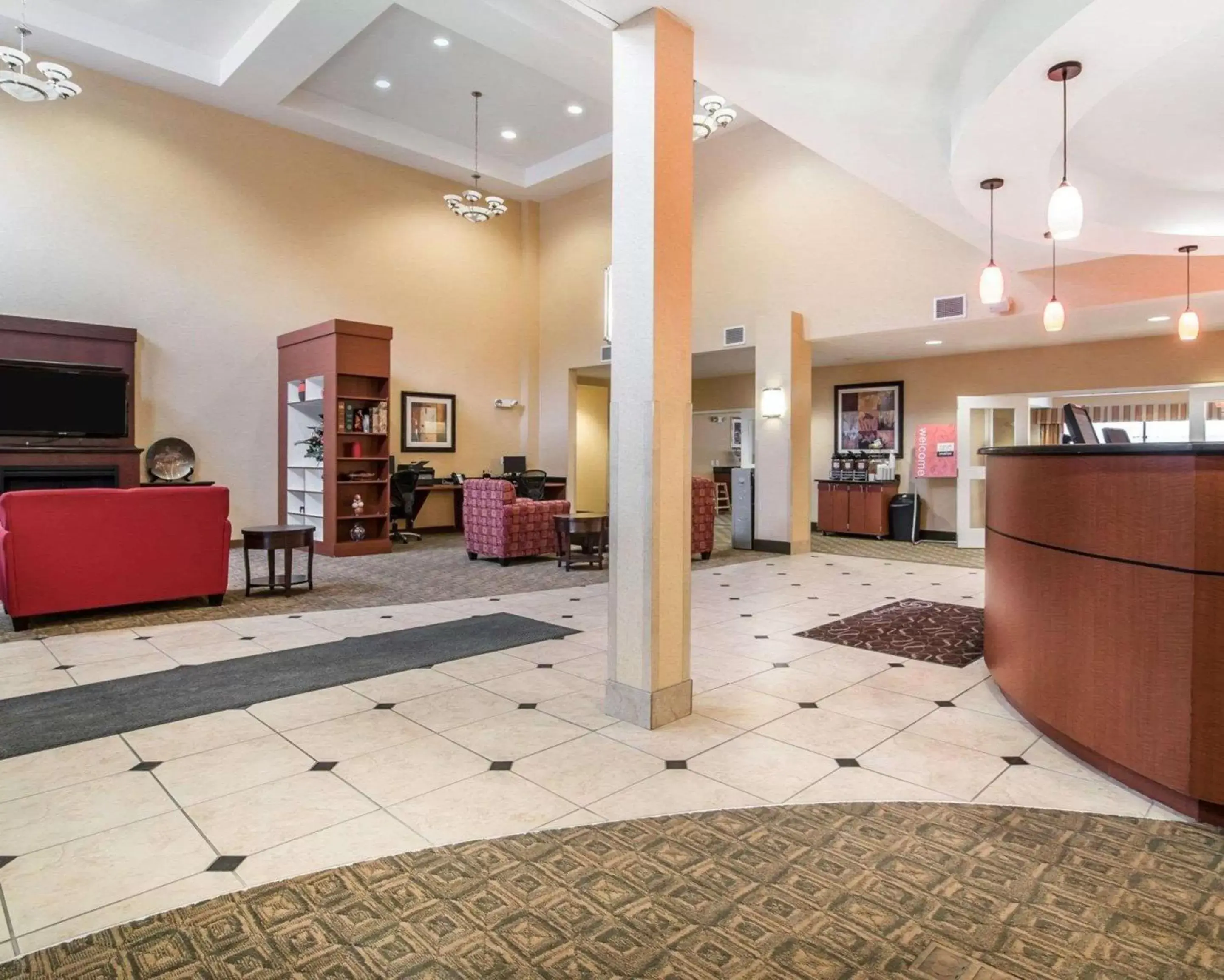 Lobby or reception, Lobby/Reception in Comfort Suites Vestal near University