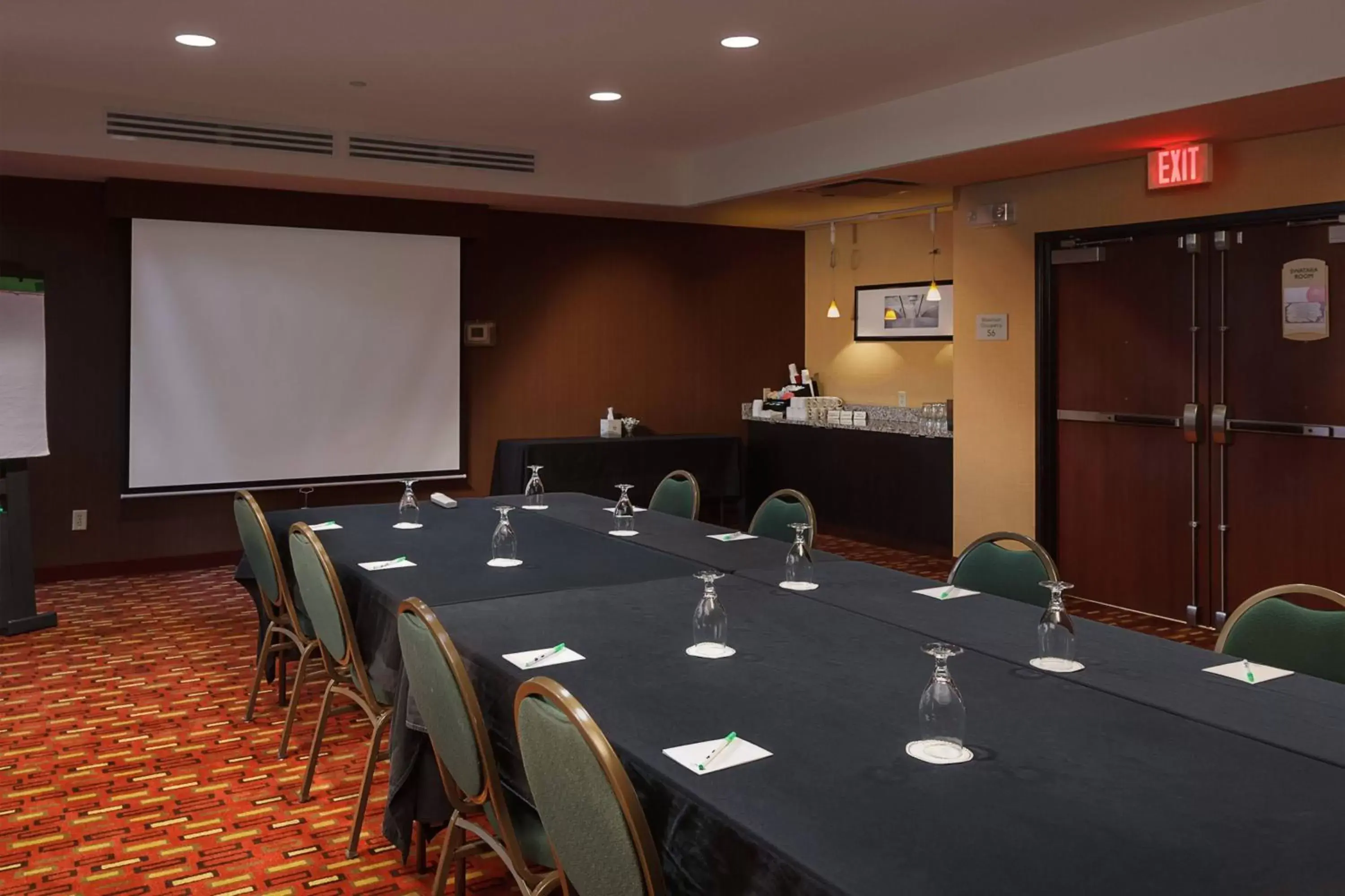 Meeting/conference room in Courtyard by Marriott Harrisburg Hershey